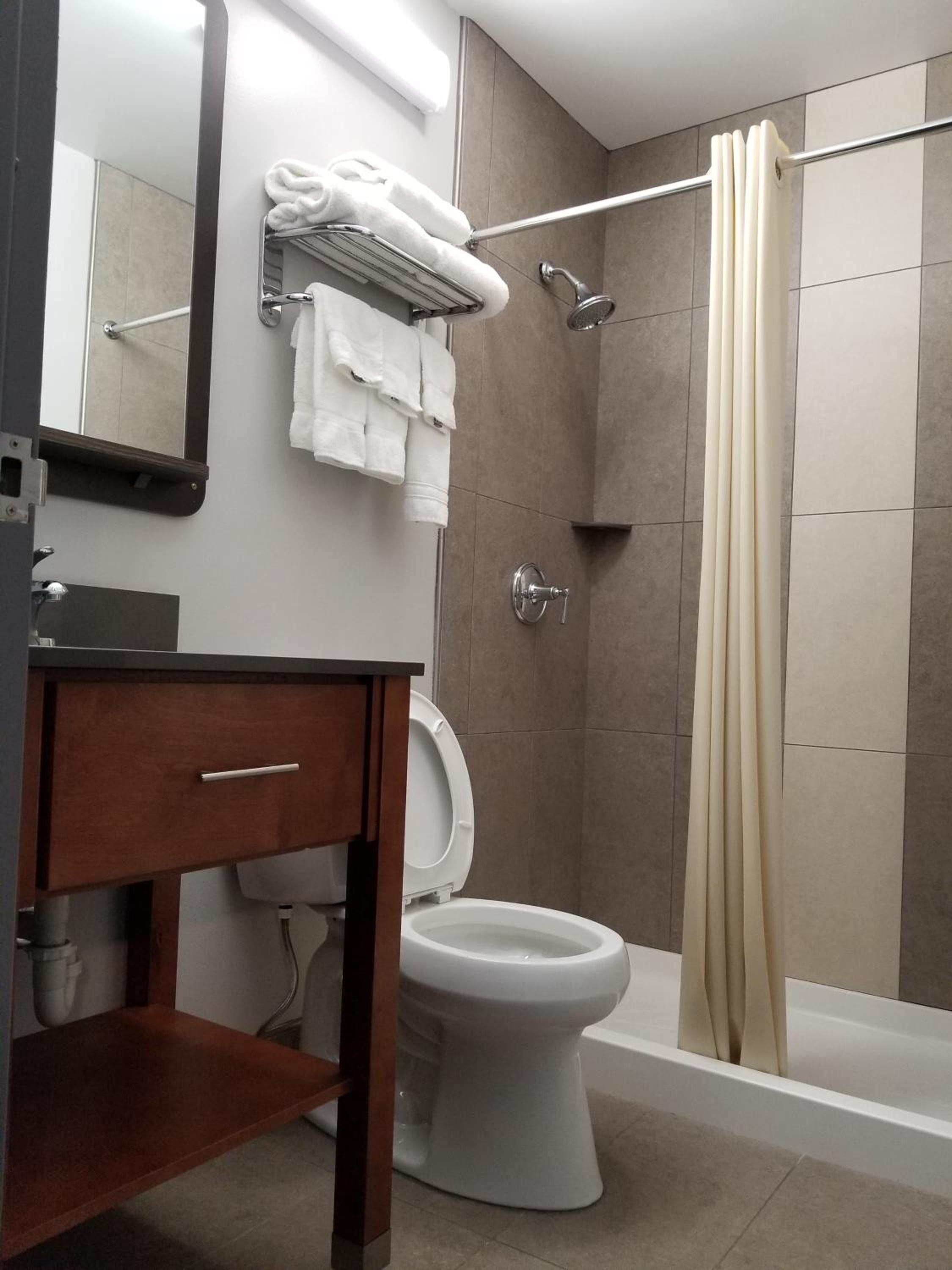 Quality Inn Suites Watertown Fort Drum - Property Image 21