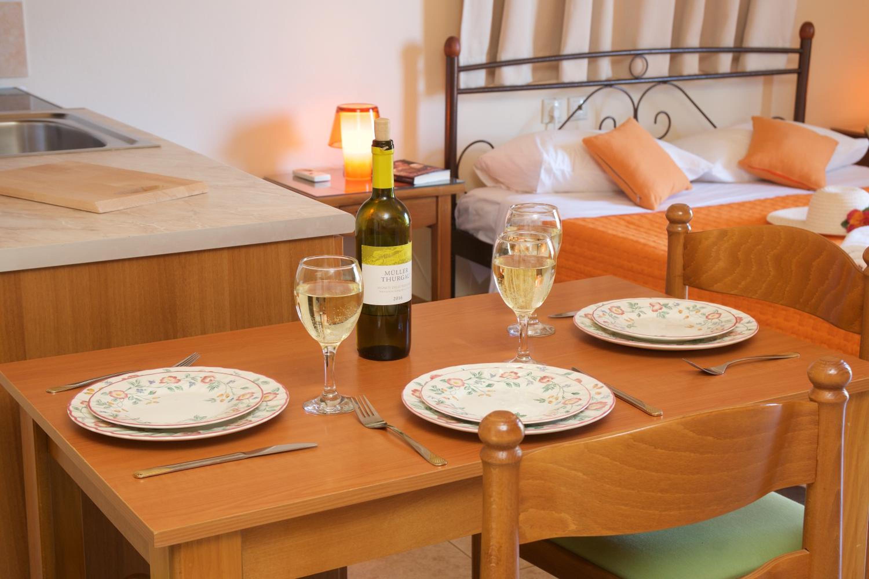 Minas Apartments