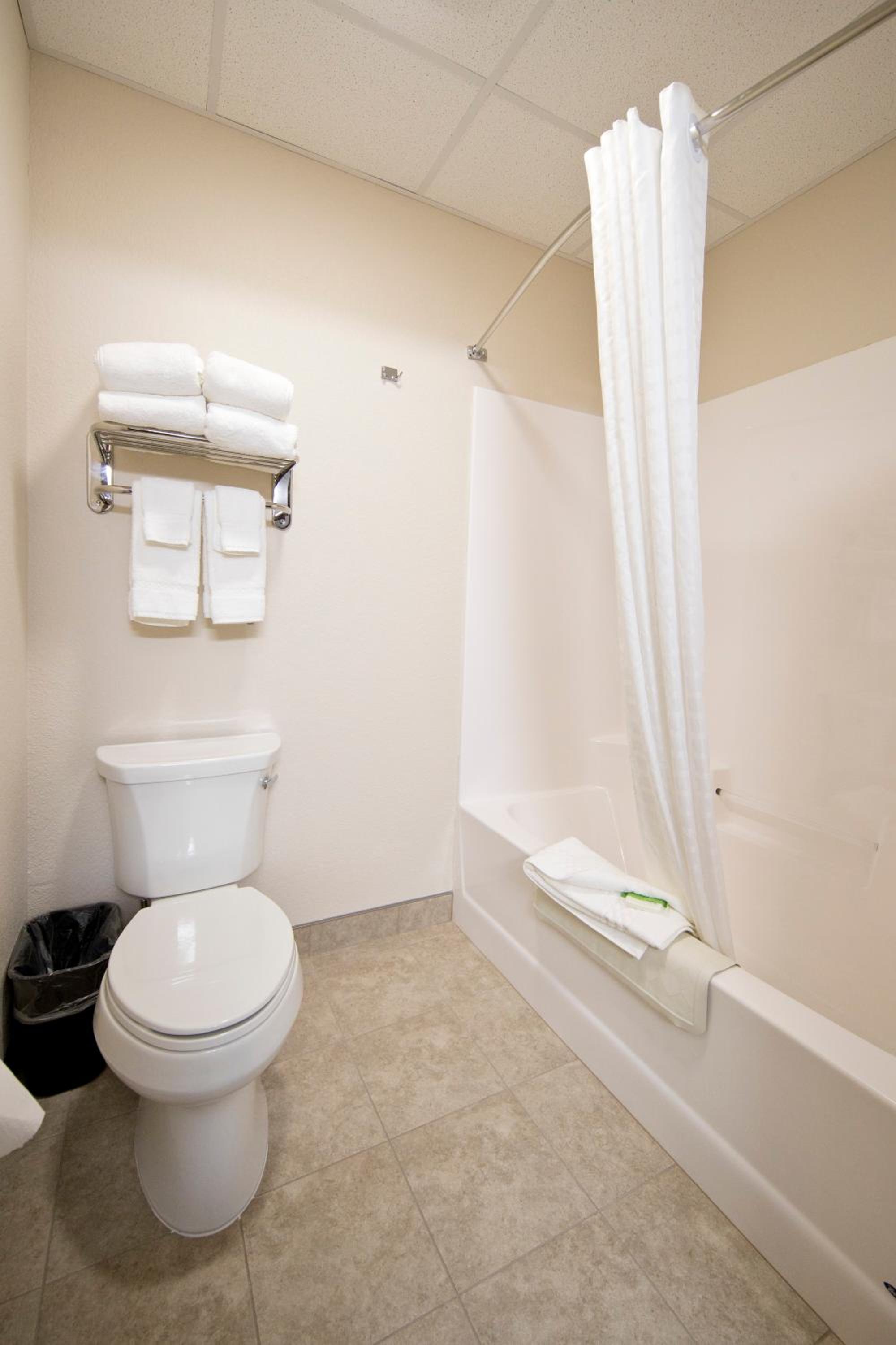 Cobblestone Inn Suites -Clarinda - Property Image 37