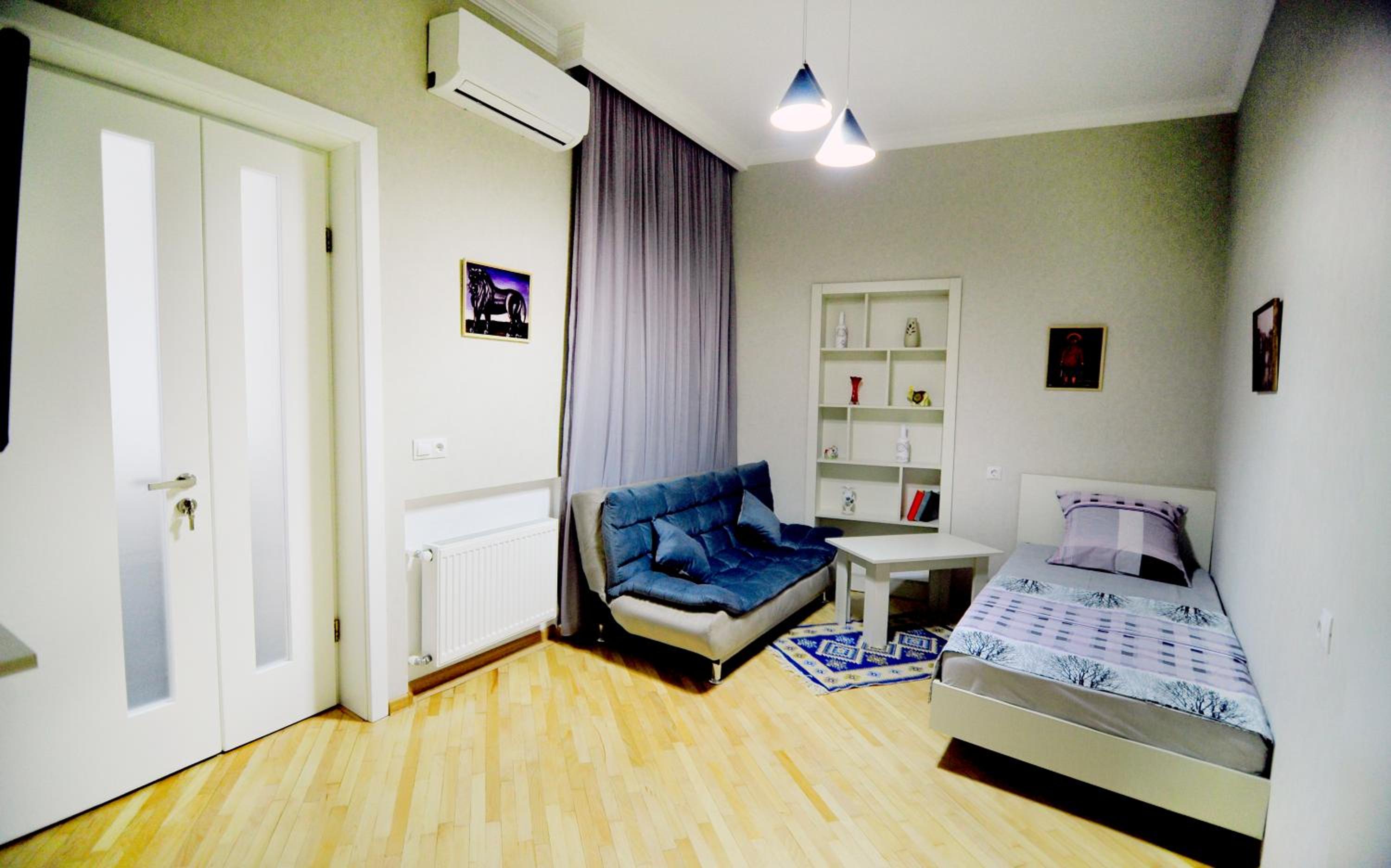 Old Arsena Apartments
