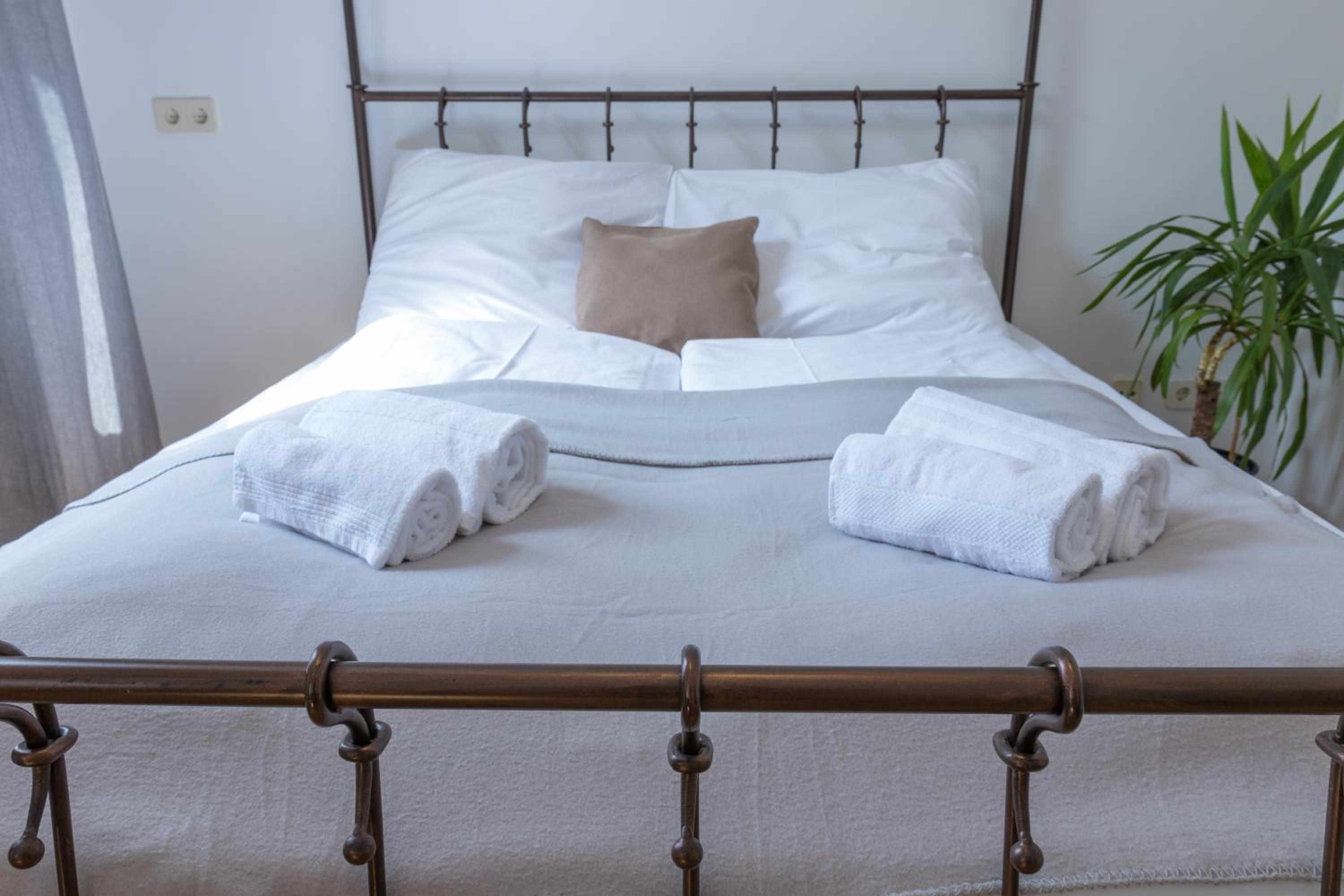 Kingsize Central Station Residence