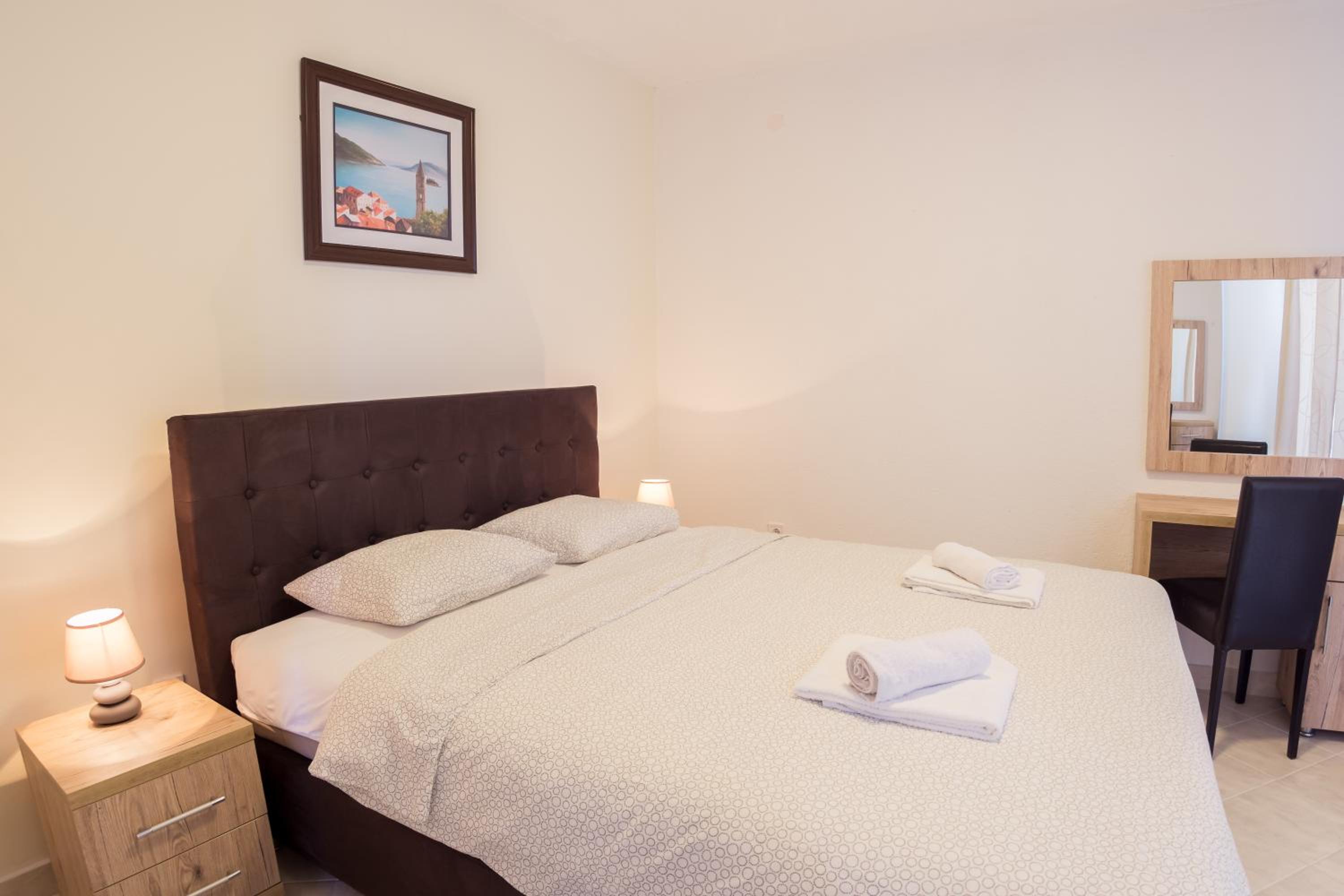Calma Vista Apartments