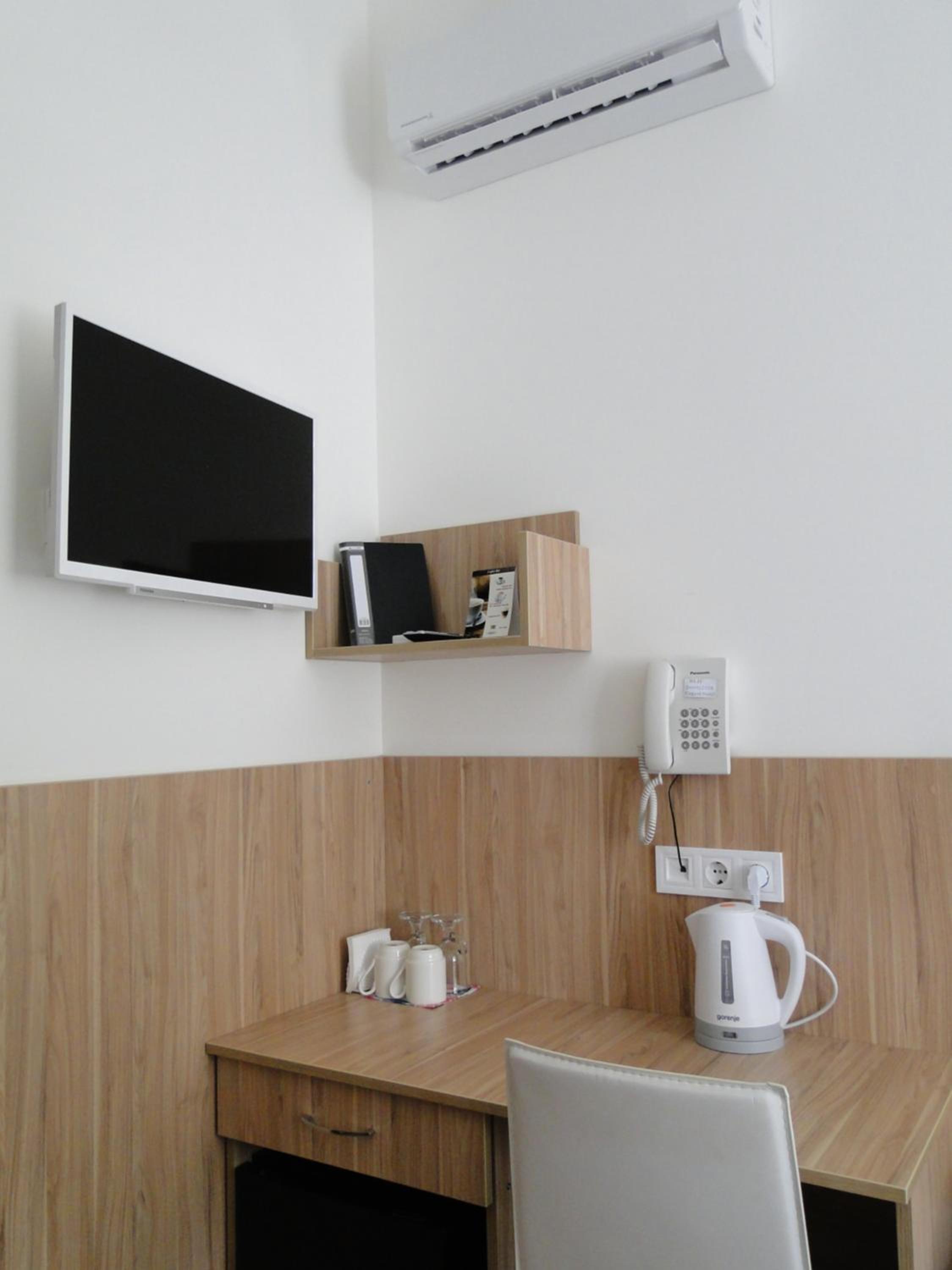 Photo 21