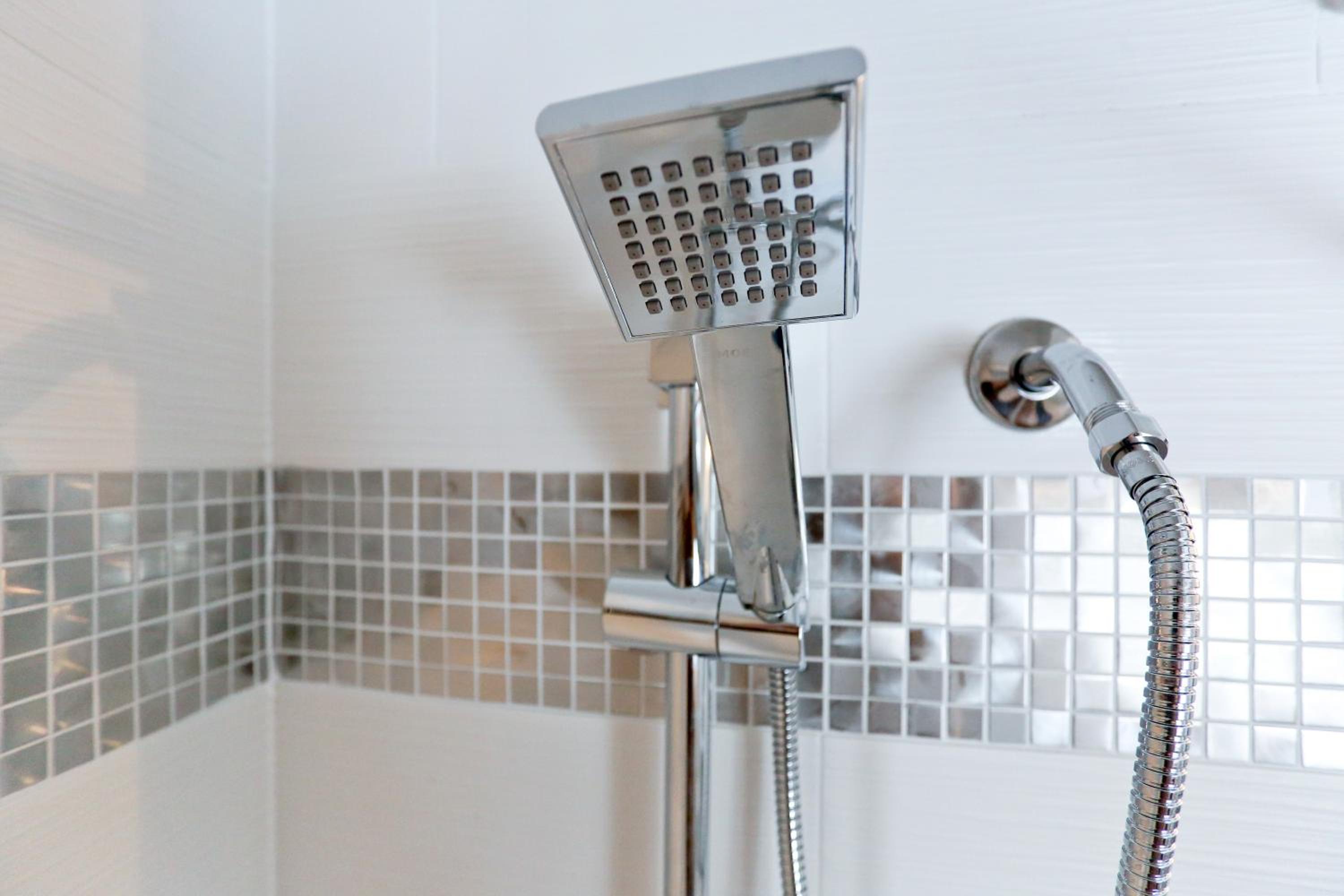 Kitchener Vacations - Boardwalk Homes - Executive Guest Rooms  Townhomes - Property Image 70