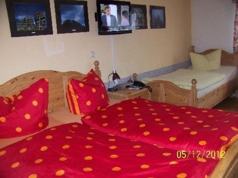 Photo 25
