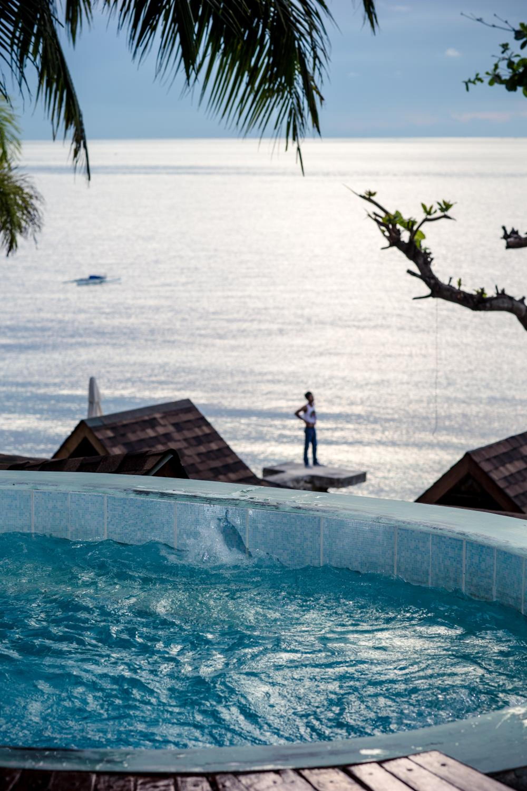 Oslob Seafari Resort, Oslob - 14