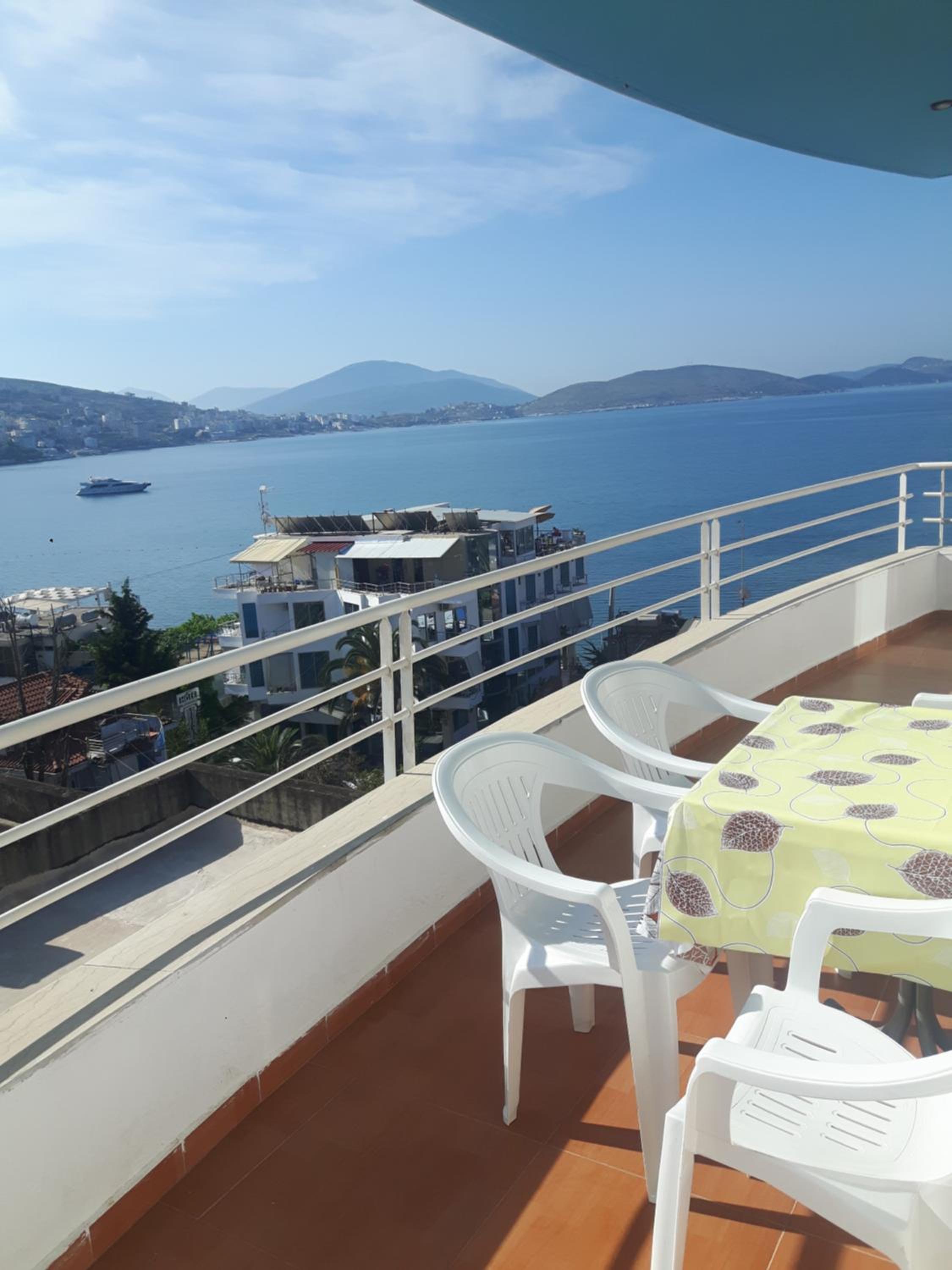Stephan Apartments