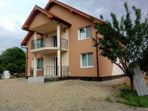 Vila Lorin