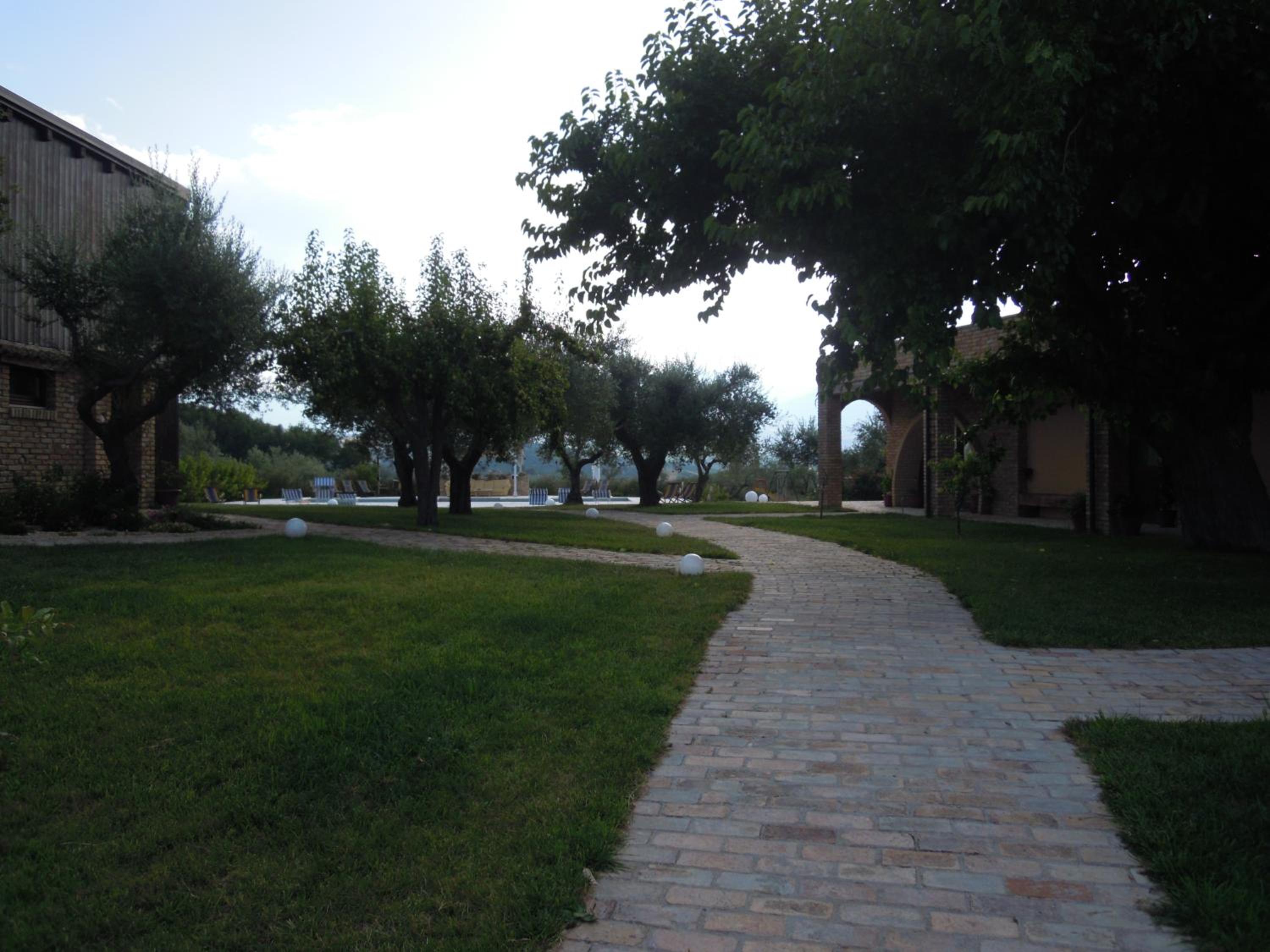 Photo 13
