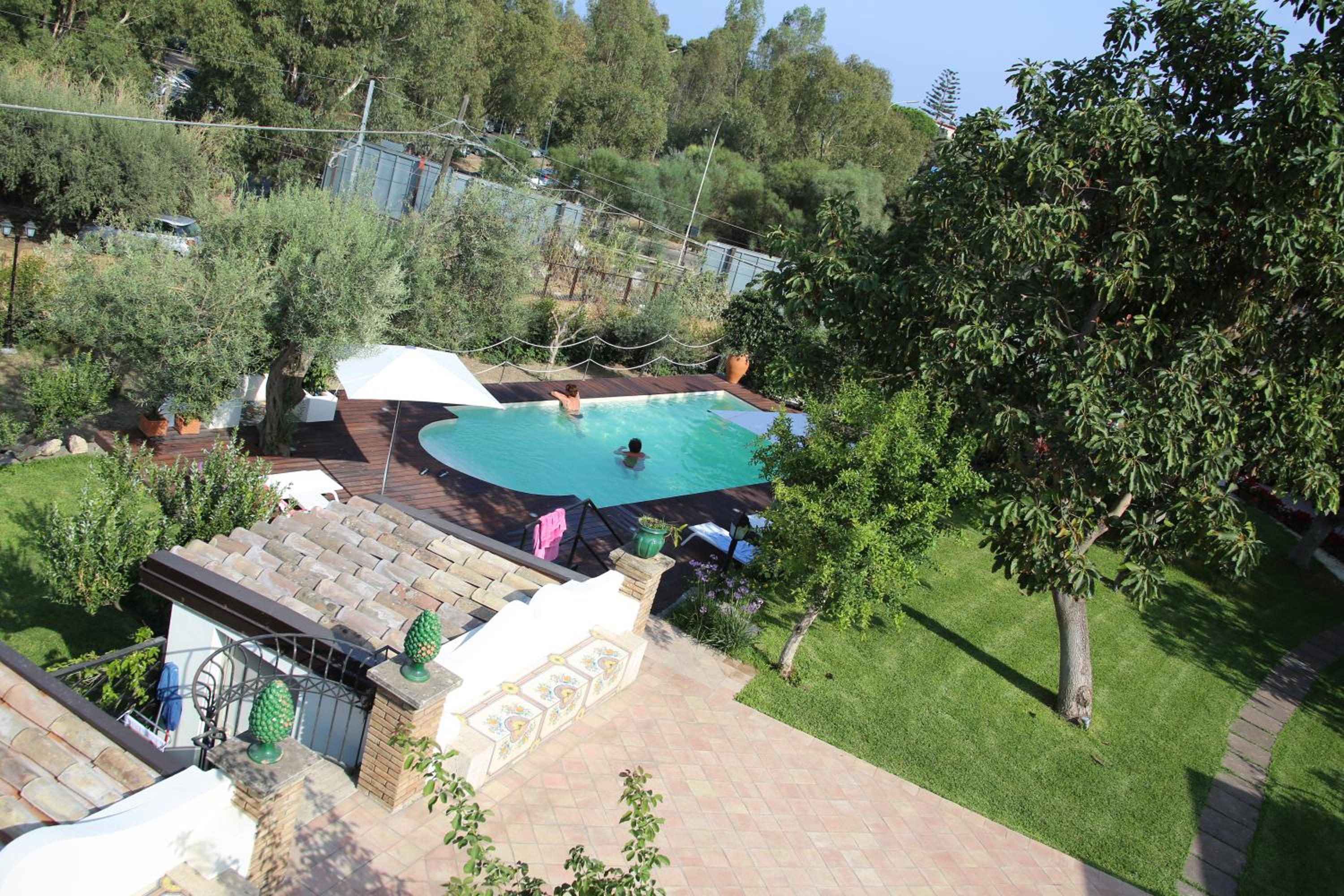 Avocado B&B Beyond photo 3