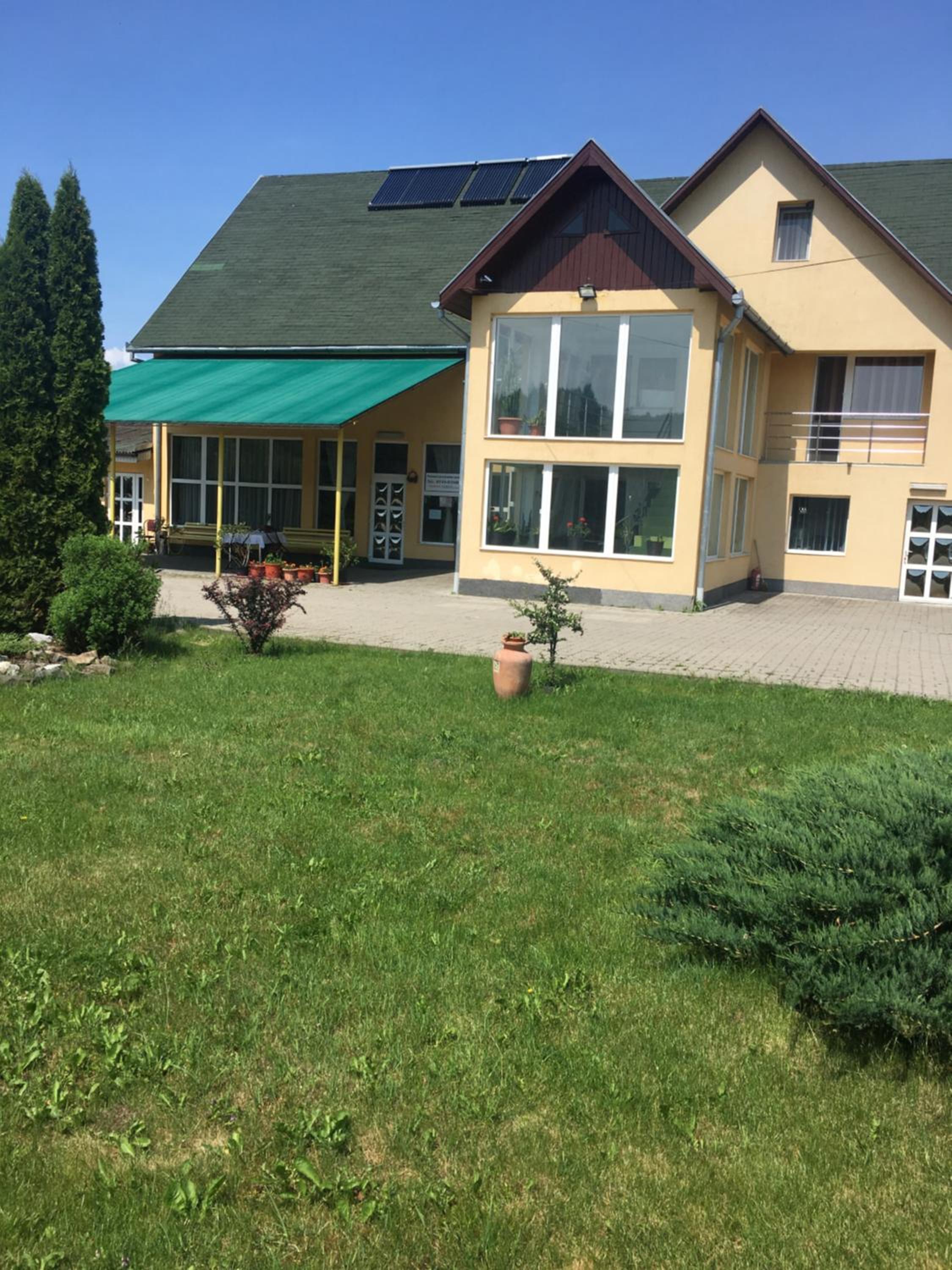 Photo 18
