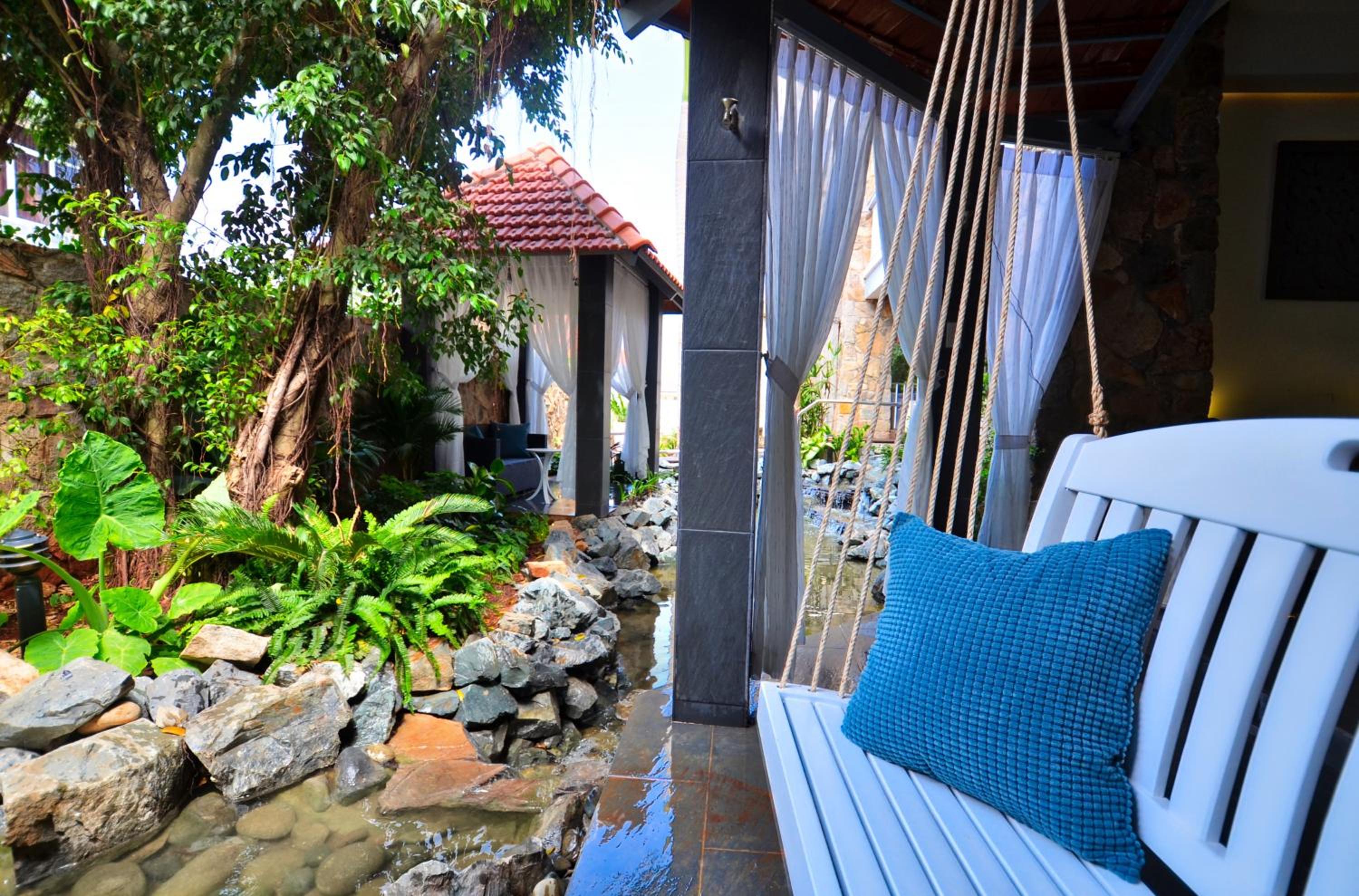 The Wind Resort - Tropical Hillside Escape