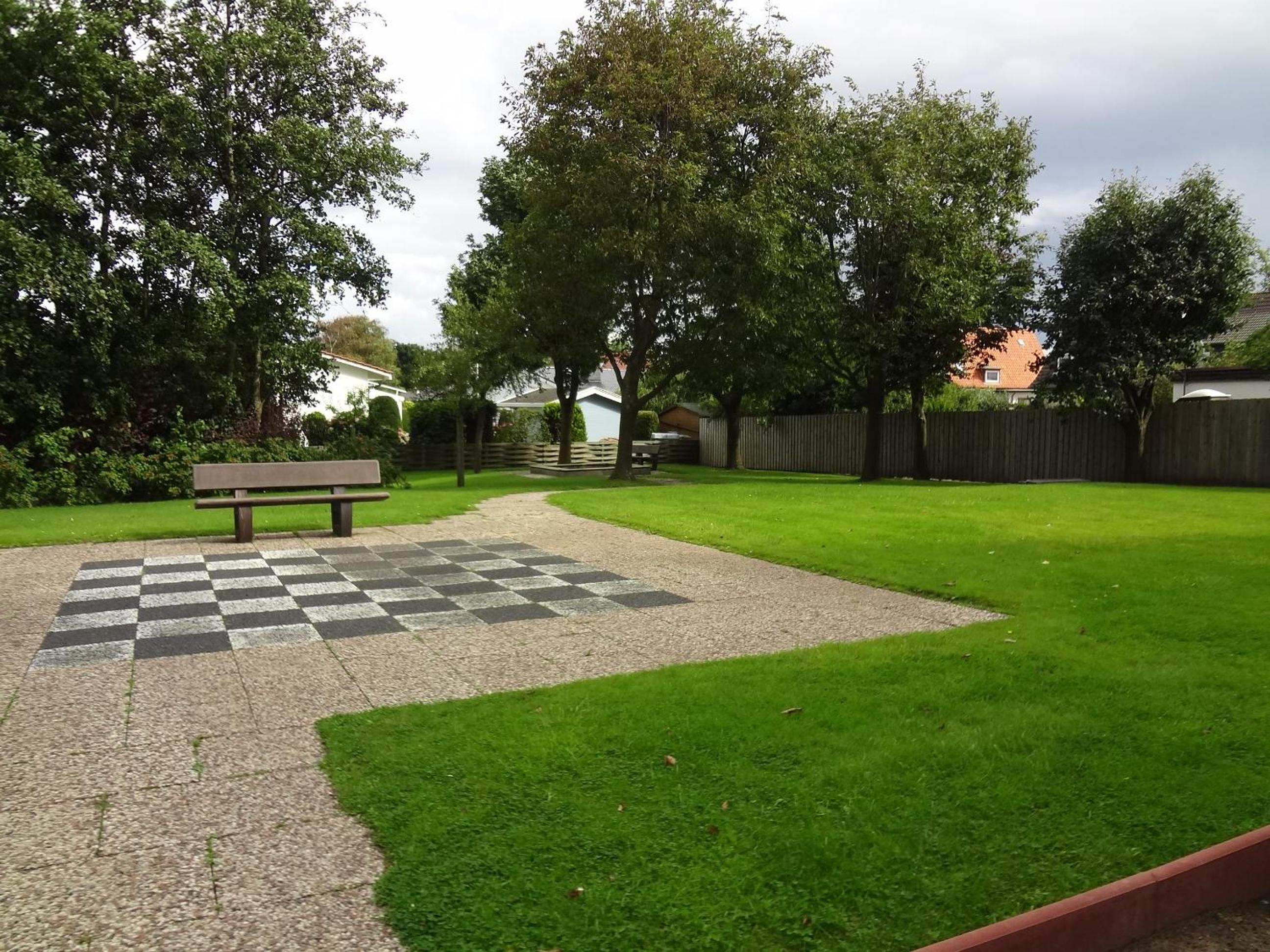 Photo 16