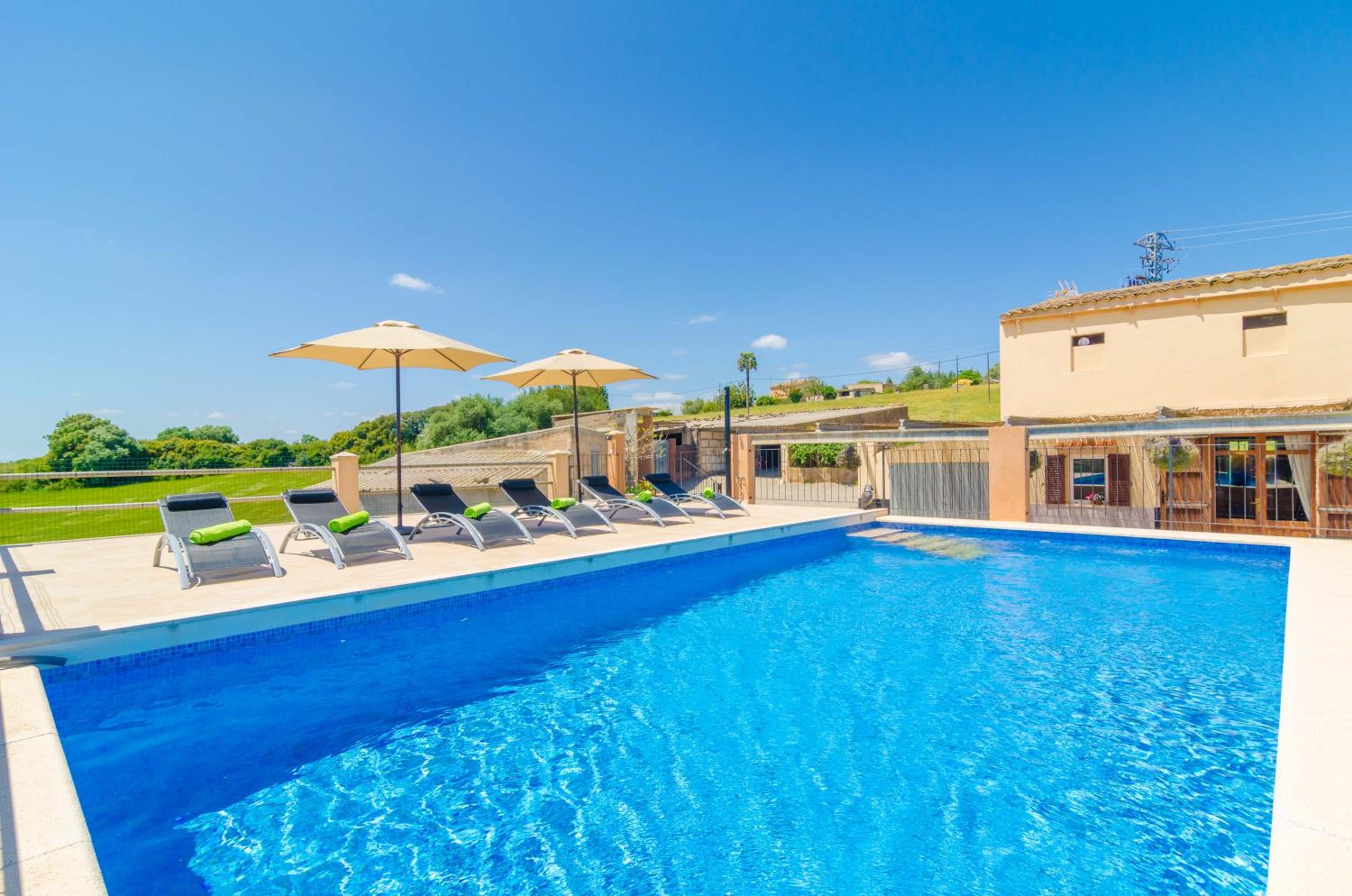 Es Pont Den Teulari Nou en Manacor — recepcion & lobby