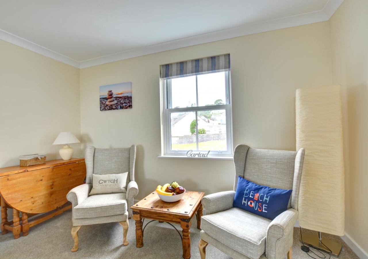 5 Bed in Amroth oc-pw9067