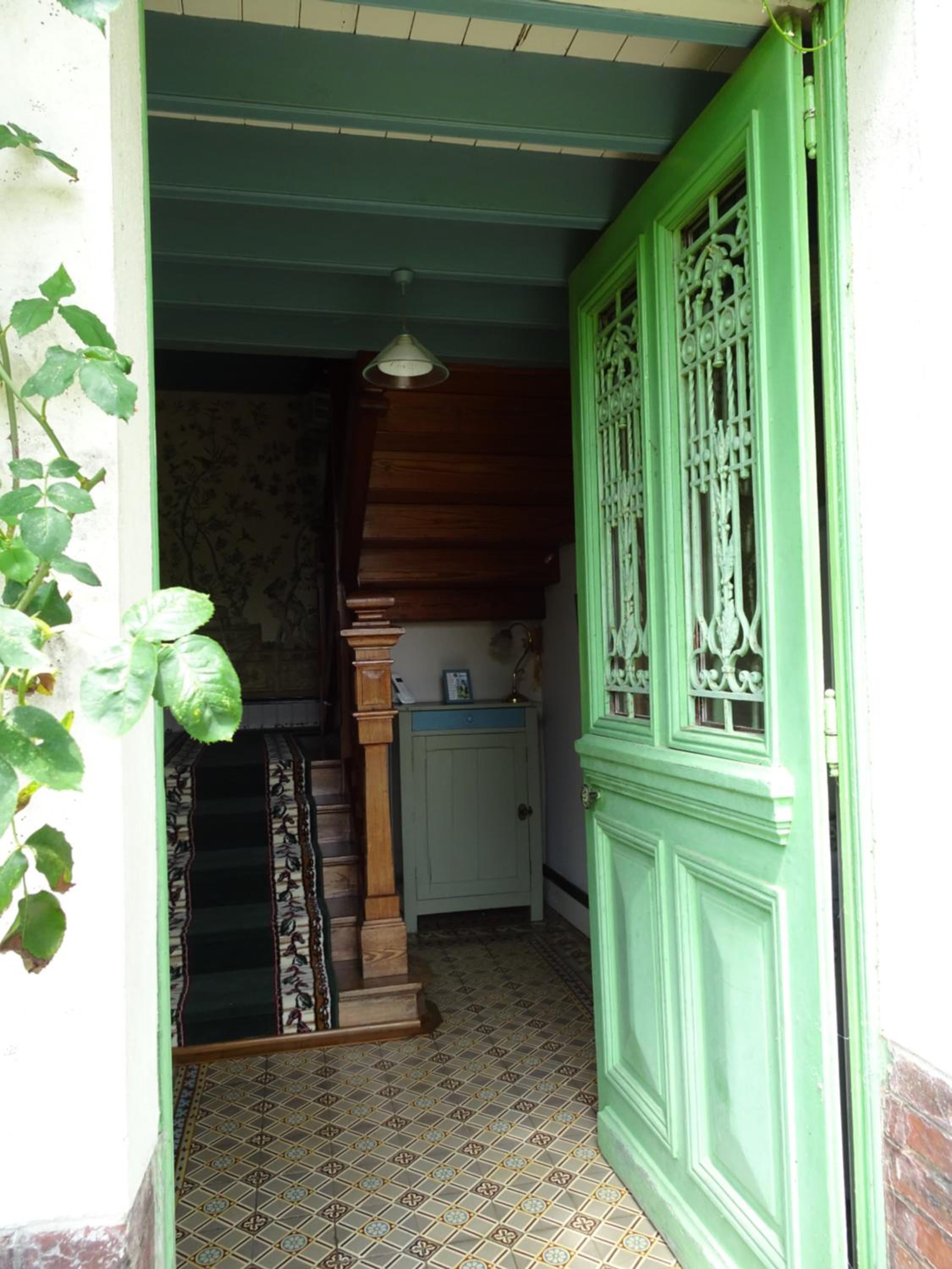 Photo 12