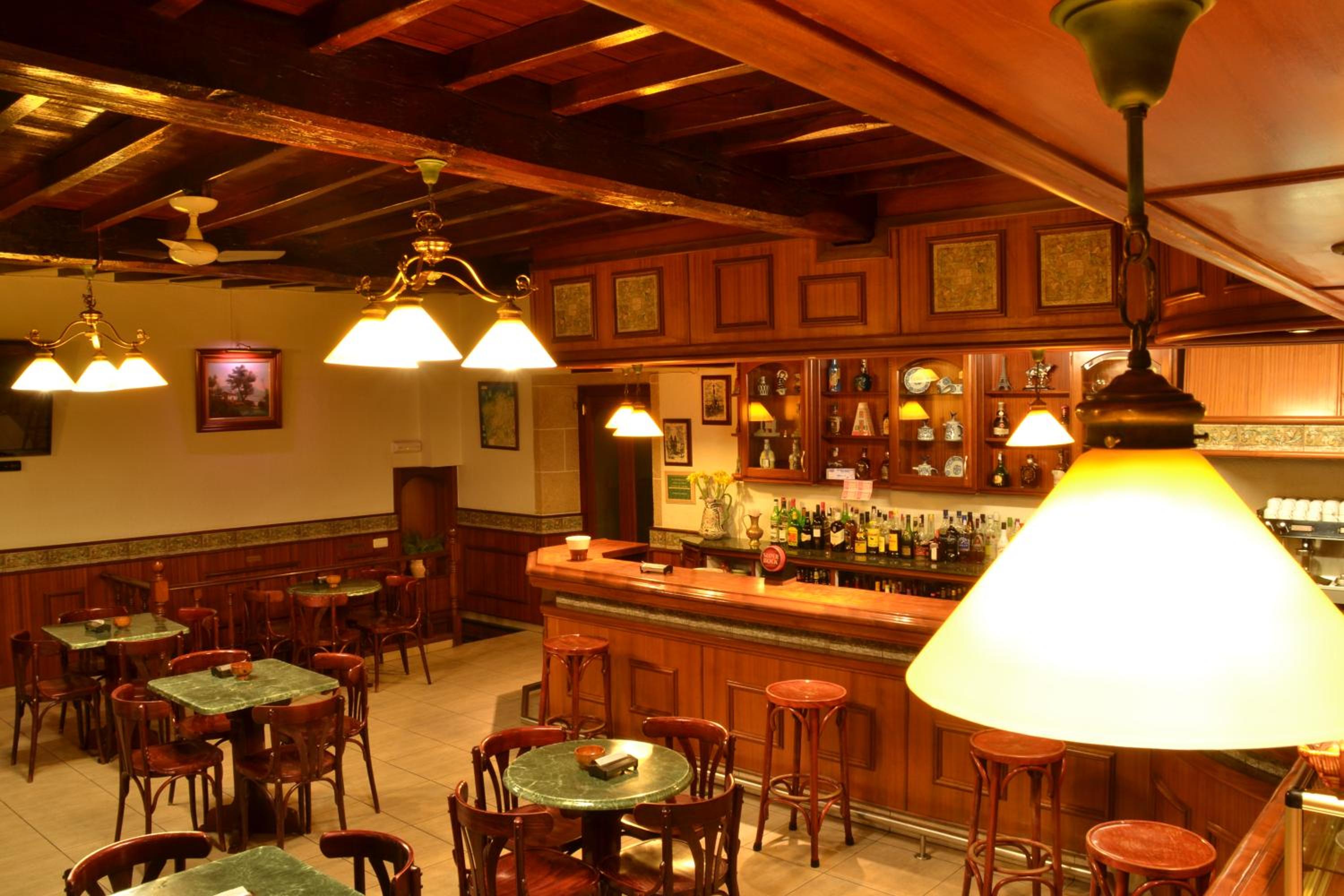 Hostal-Restaurante Paris view 3