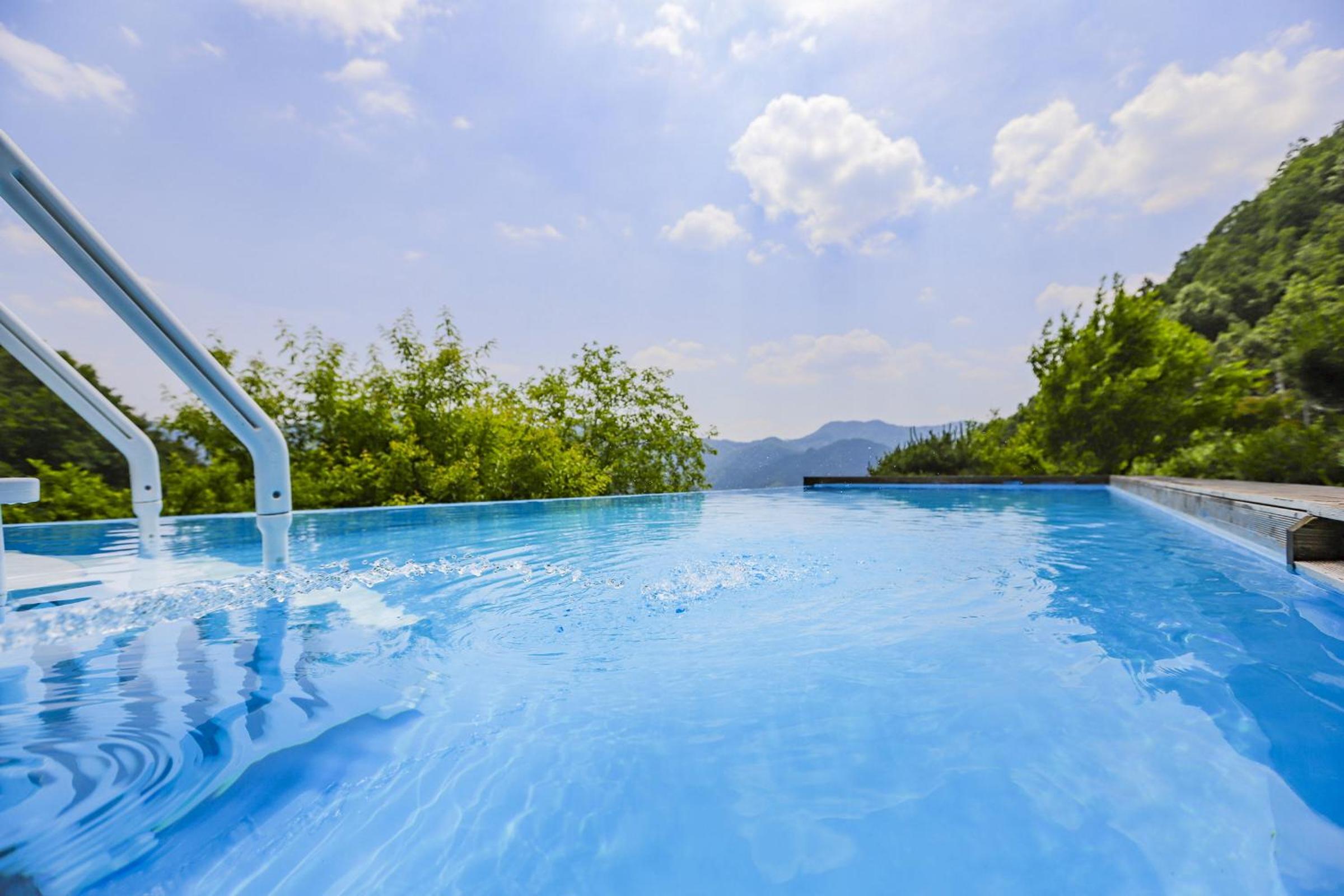 Penatess Pool Villa