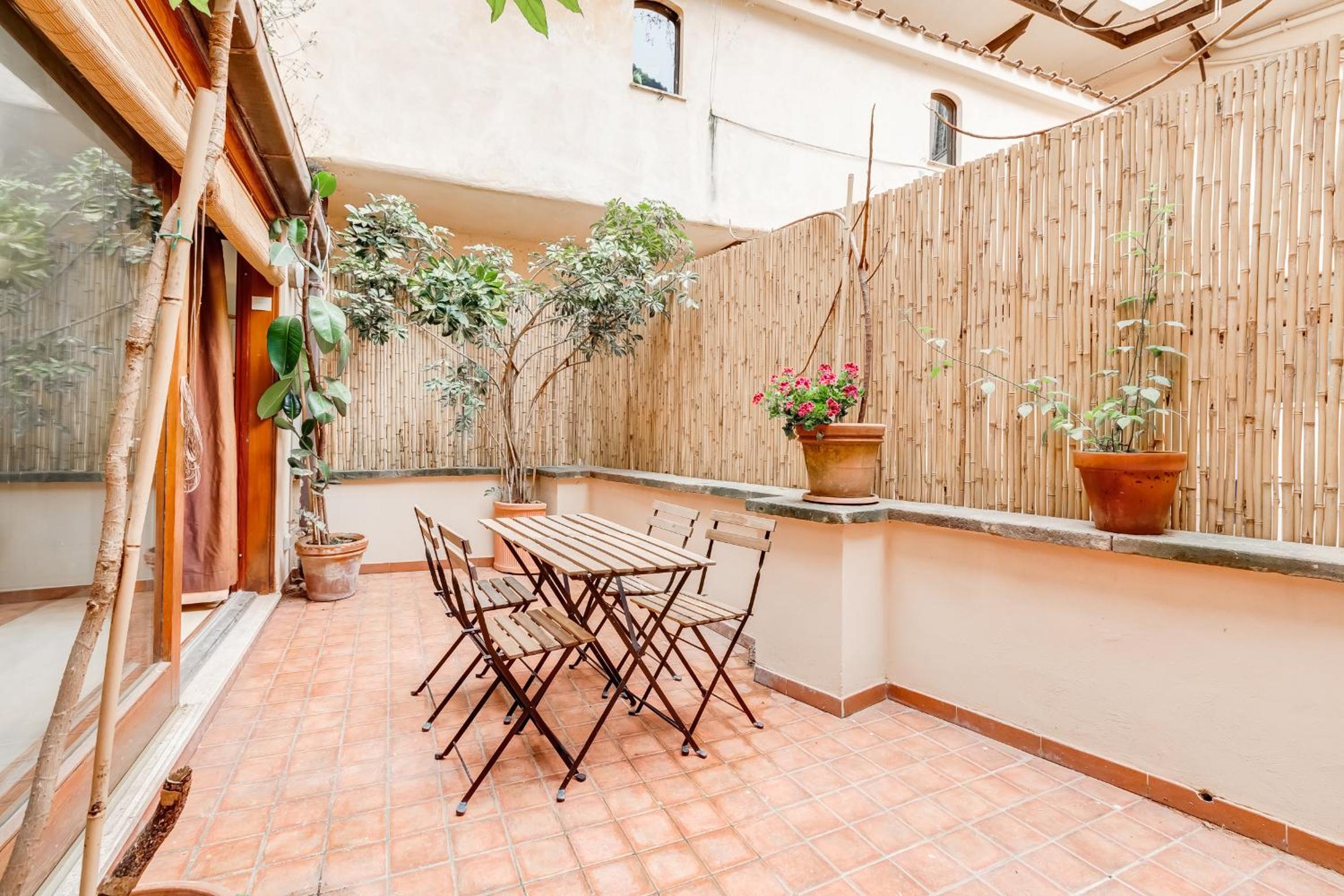 Al Portico 39 apartment with terrace photo 3
