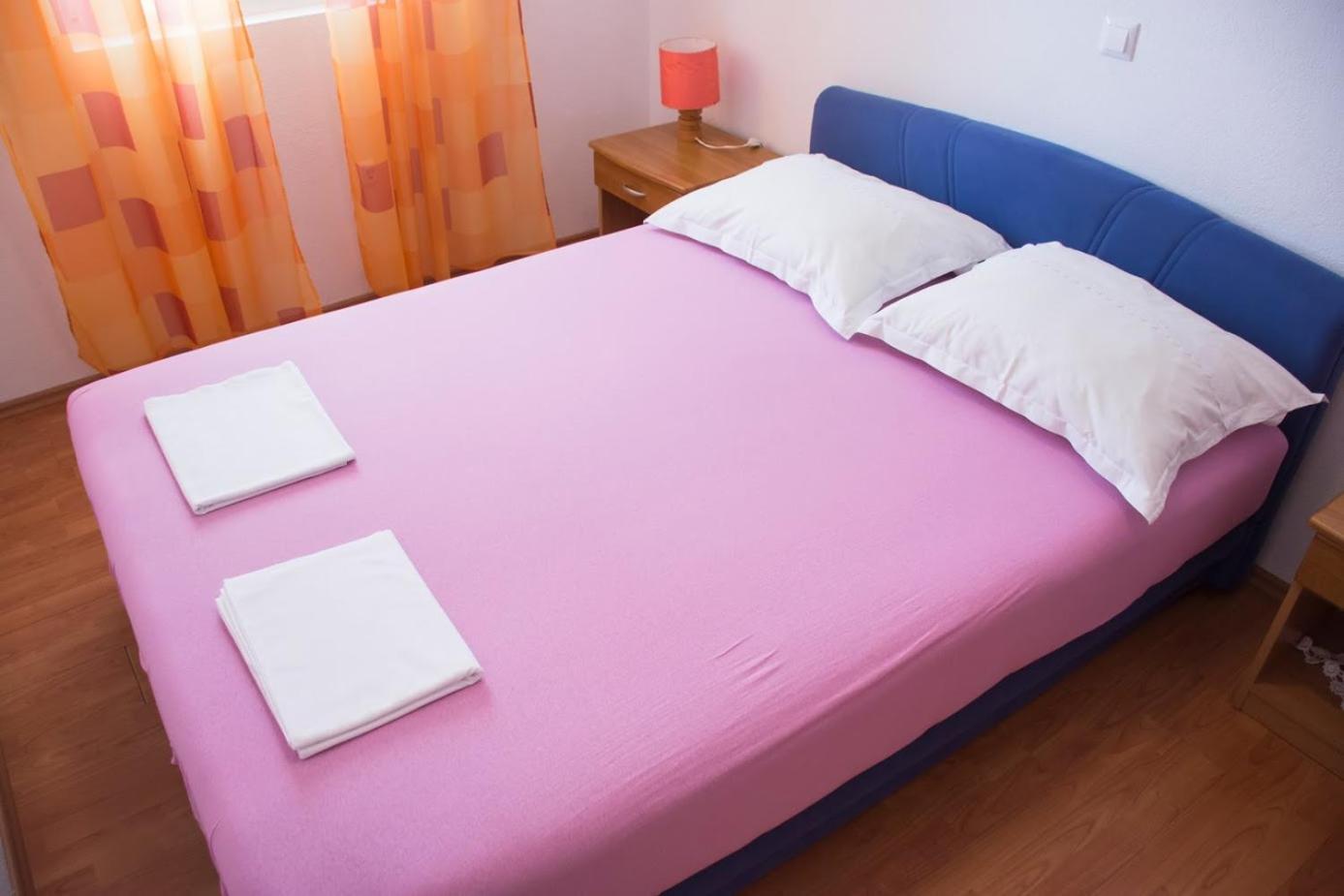Apartments Boćin Rosso