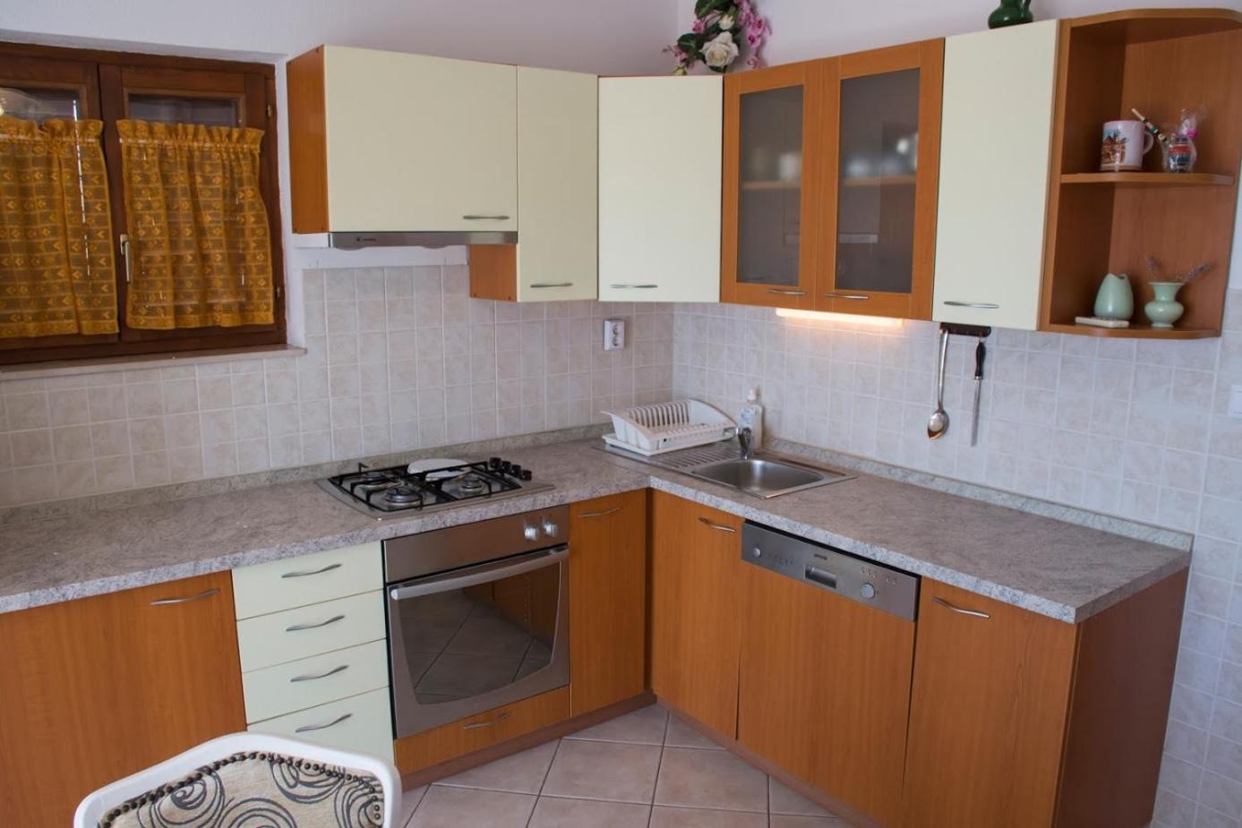 Apartments Boćin Rosso