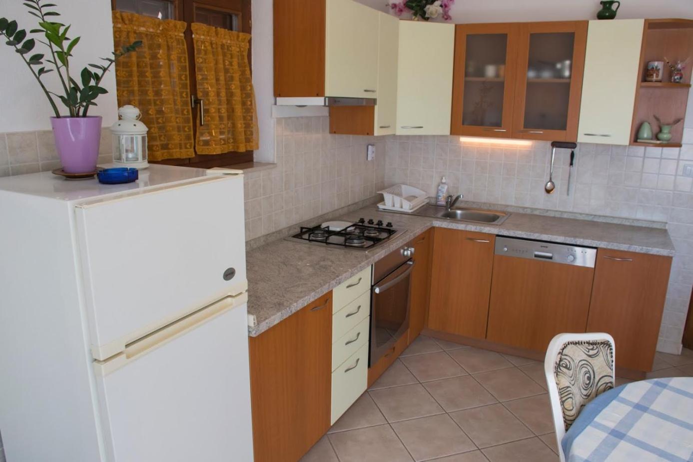 Apartments Boćin Rosso