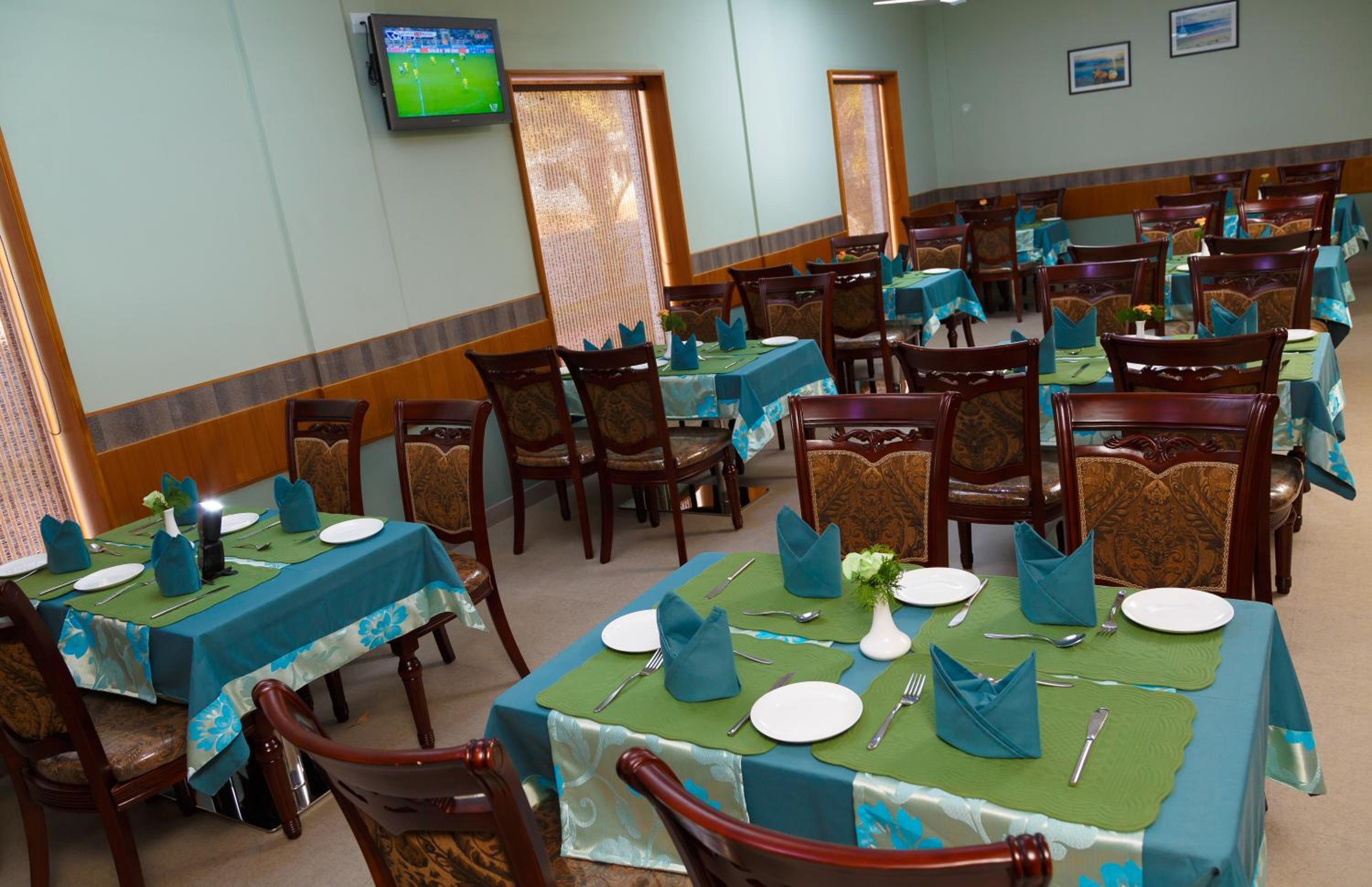 restaurant