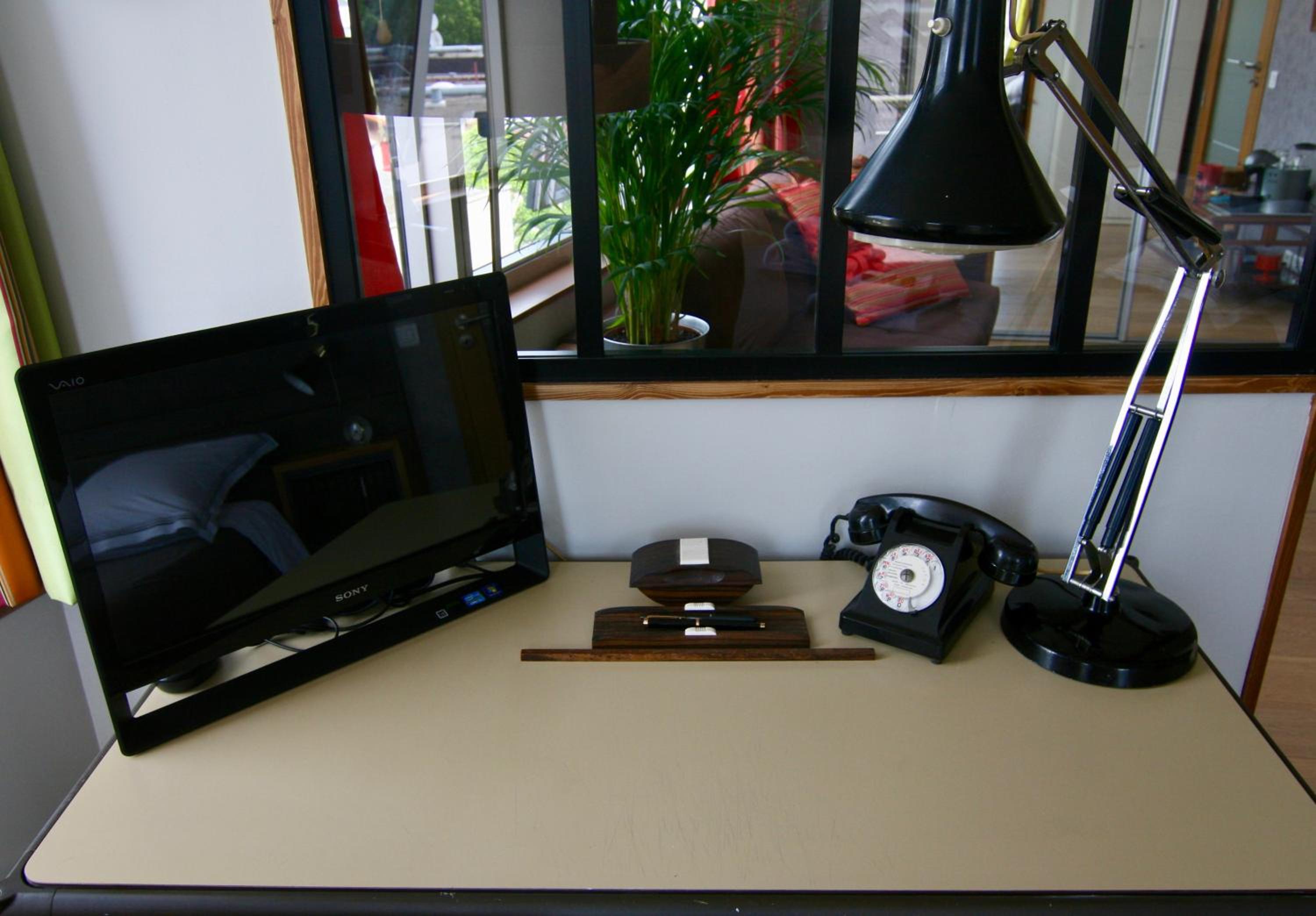 Photo 6