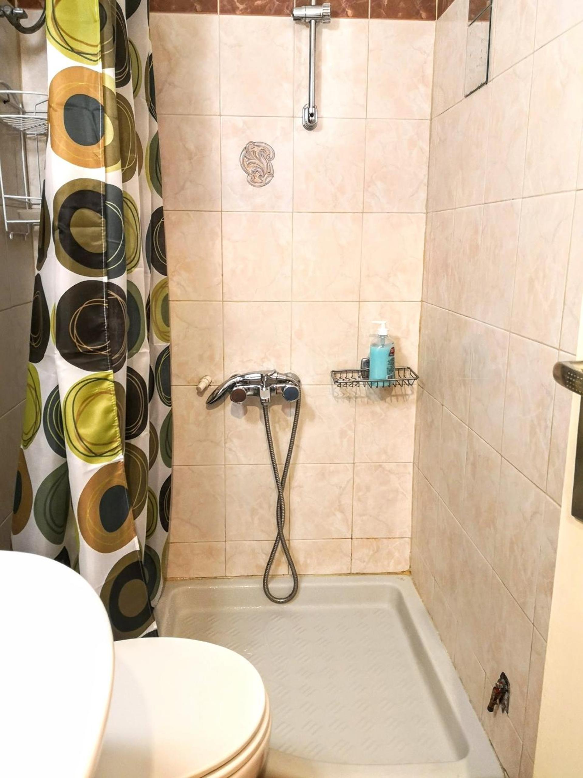 Zenios Kisamos-Pretty comfy studio