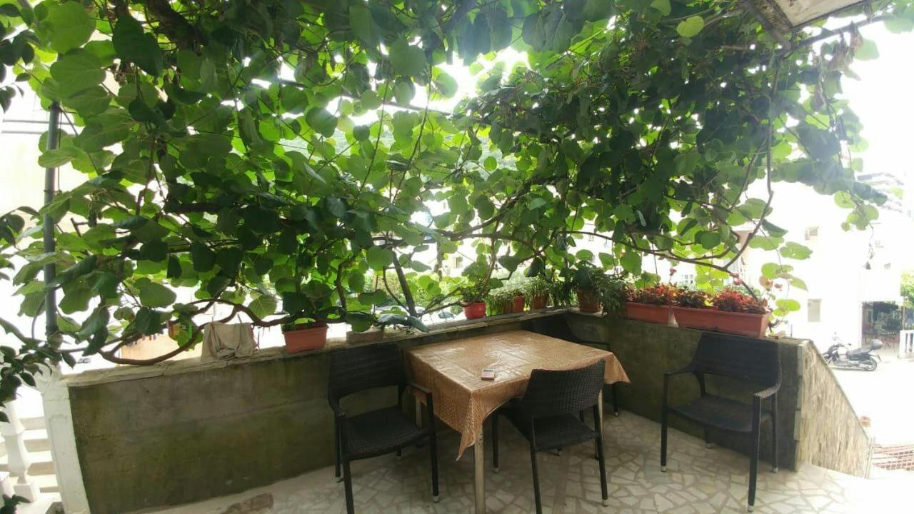 Photo 28