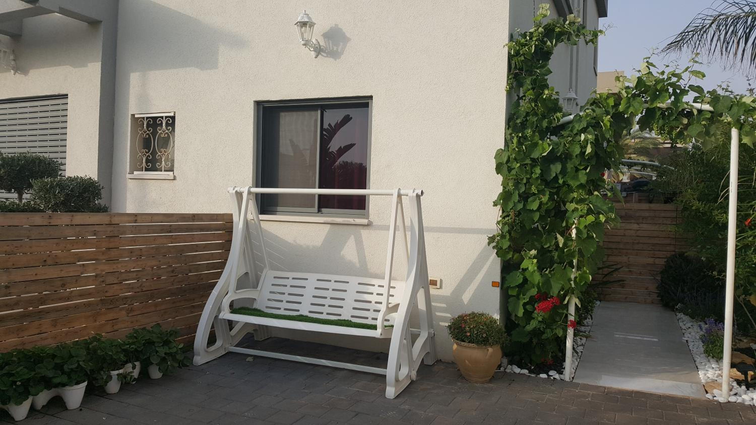 Regina's place