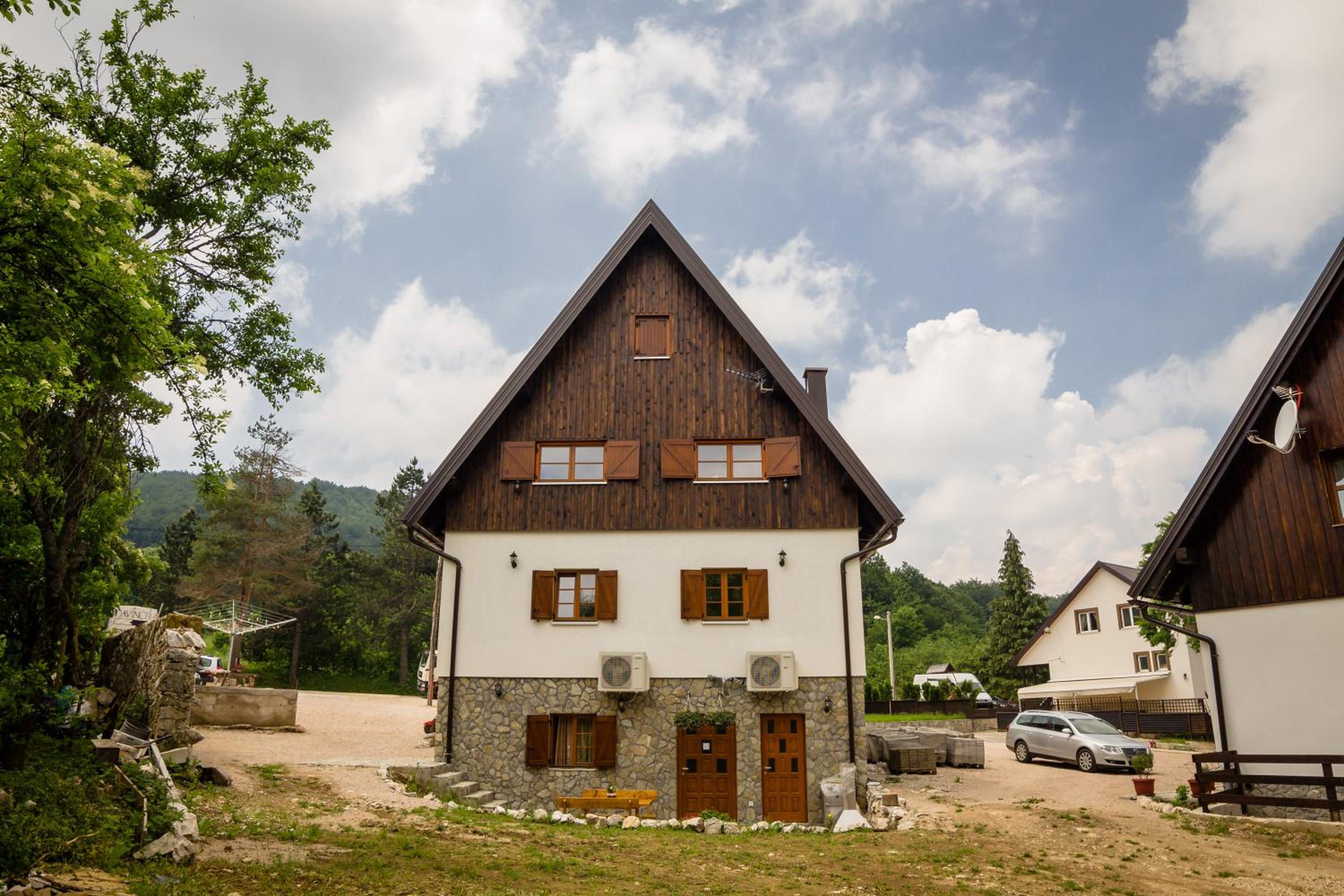 Rustic Lodge Plitvice