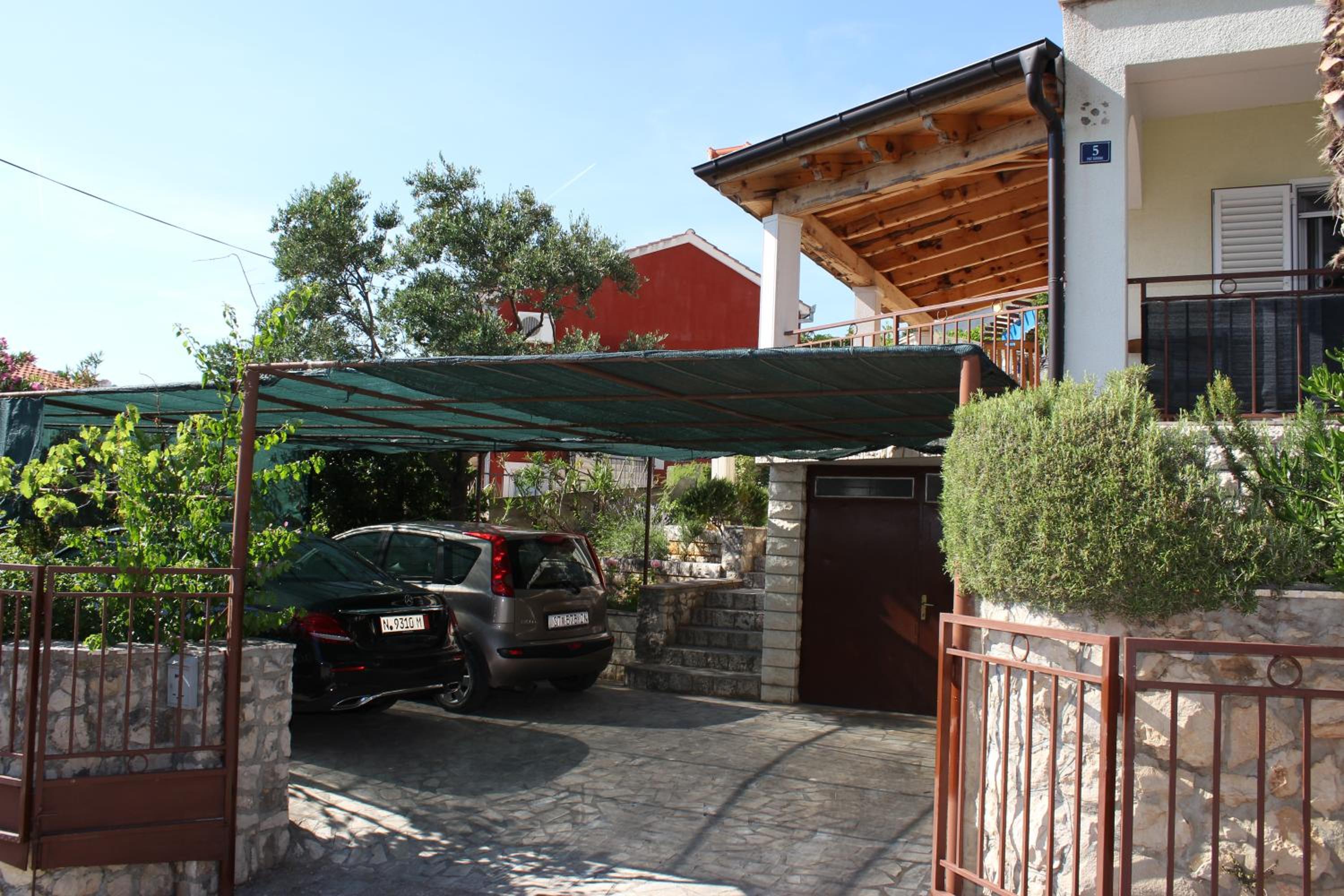 Photo 21