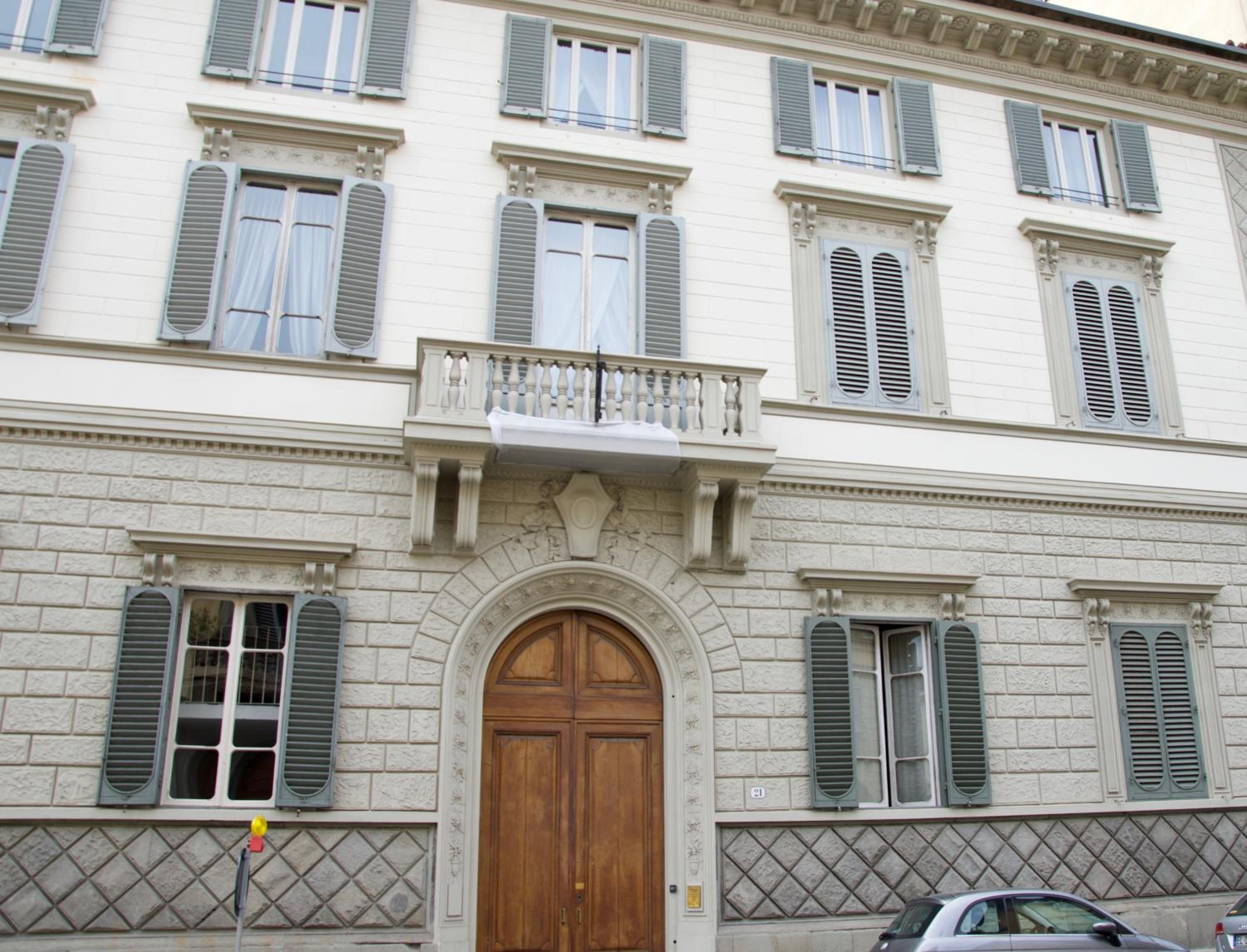 M&G Apartment
