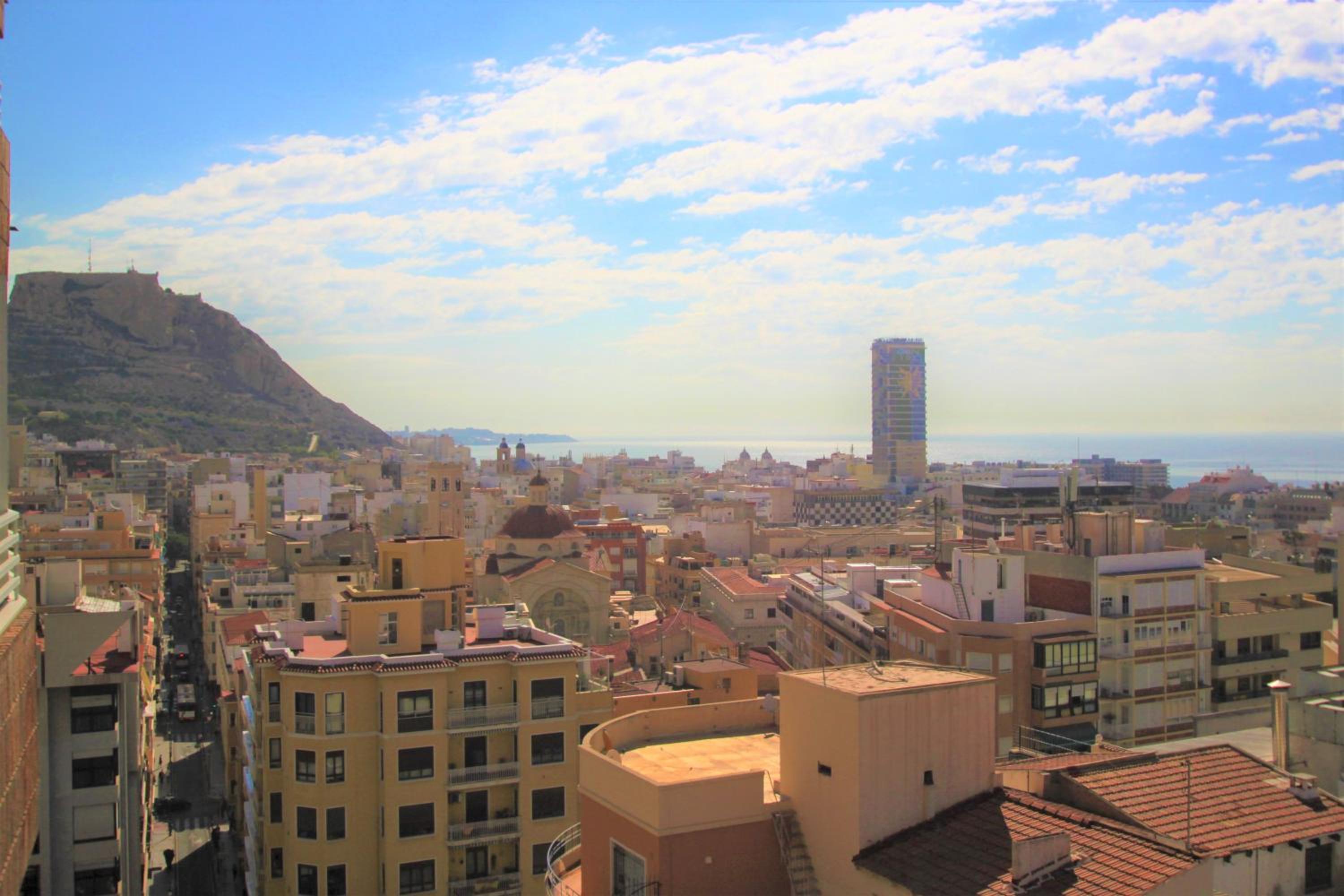 CasaTuris Estudio con vistas que enamoran en Centro de Alicante A119