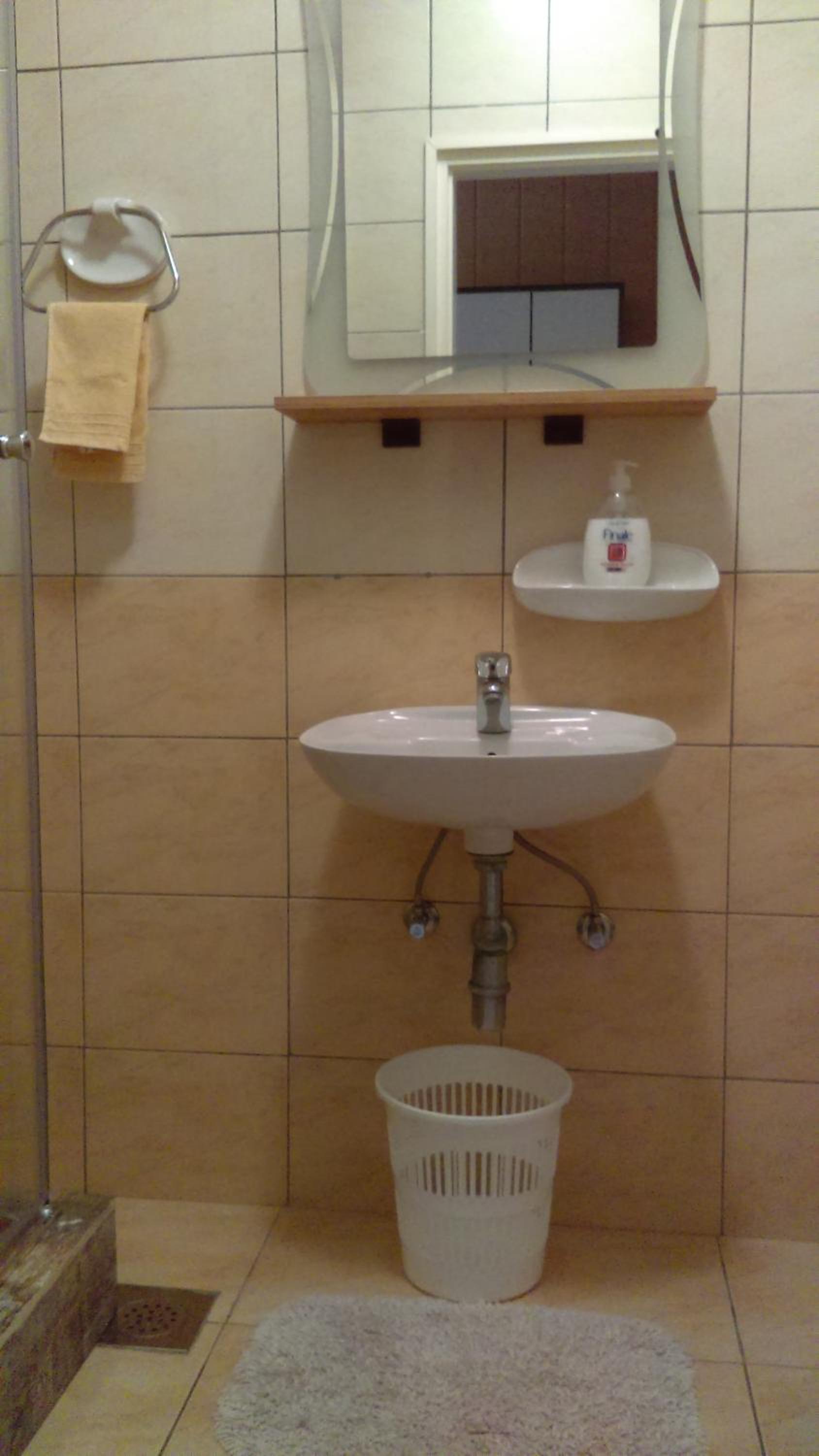 Photo 44