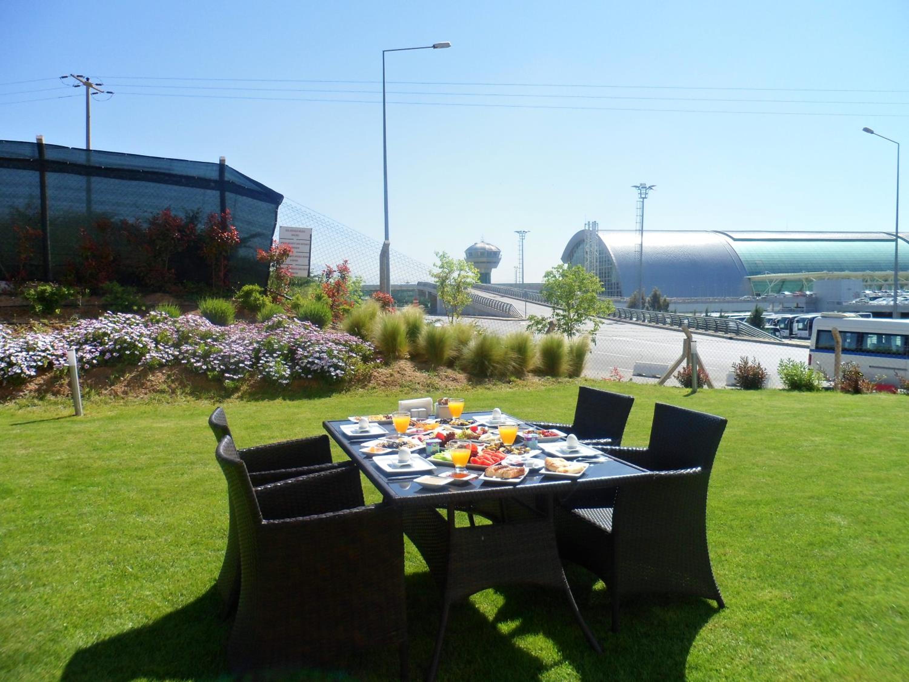 Orty Havaalanı Oteli - Image 39