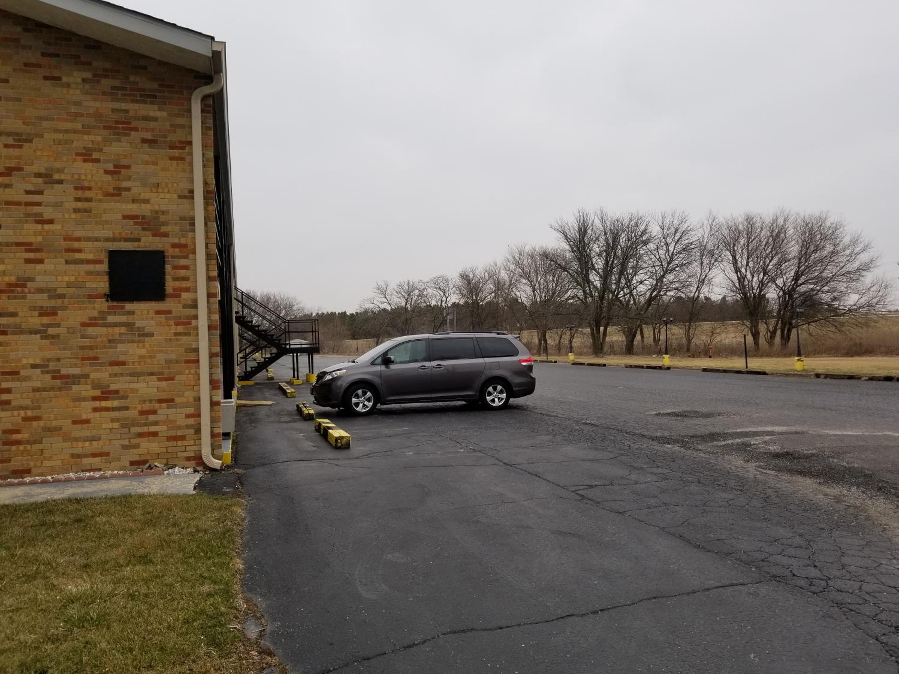 Spring Valley Inn