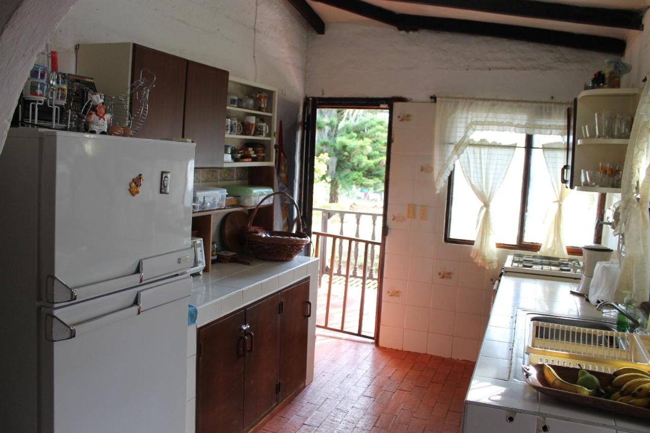 Hermosa Finca 