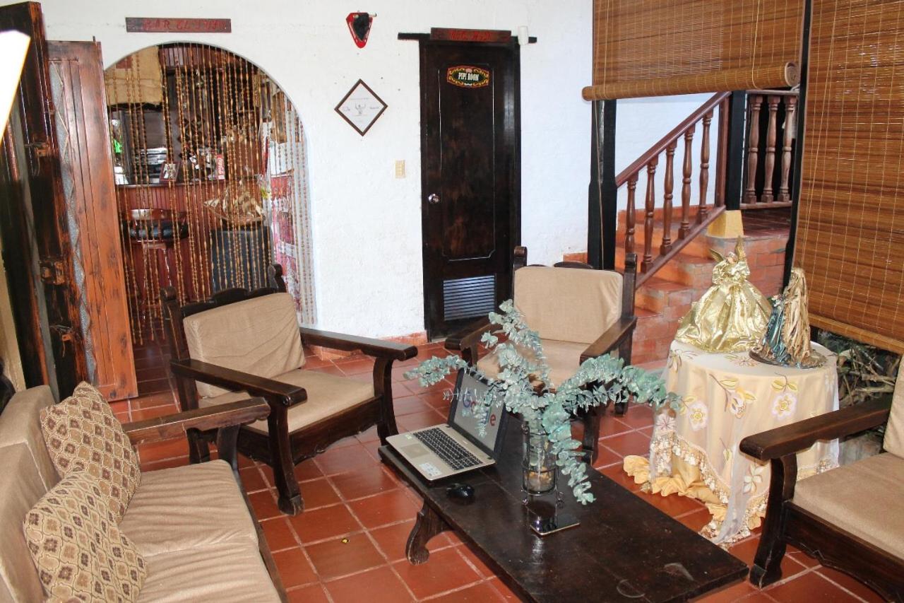 Hermosa Finca 