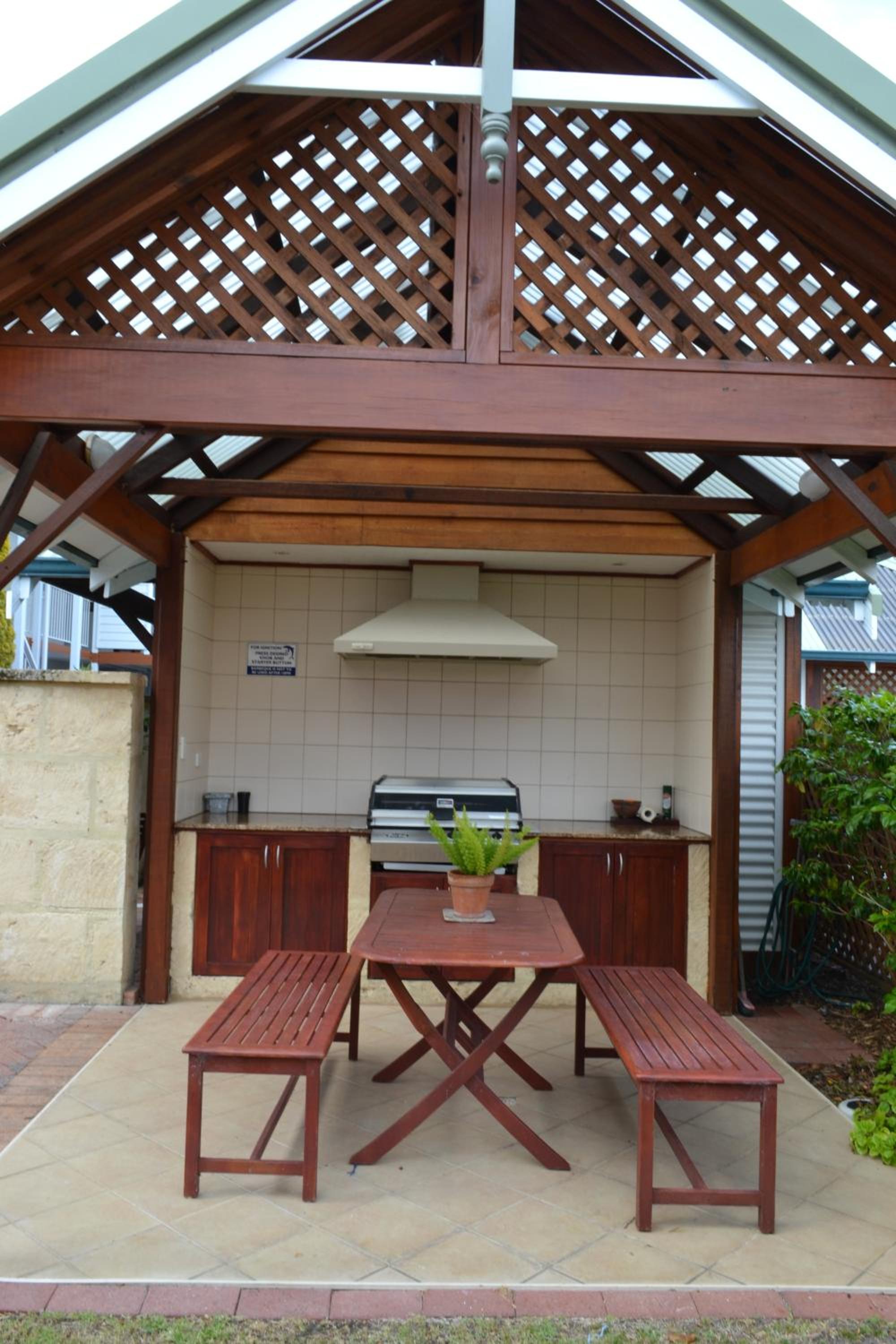 Dolphin Lodge Albany - Self Contained Apartments at Middleton Beach