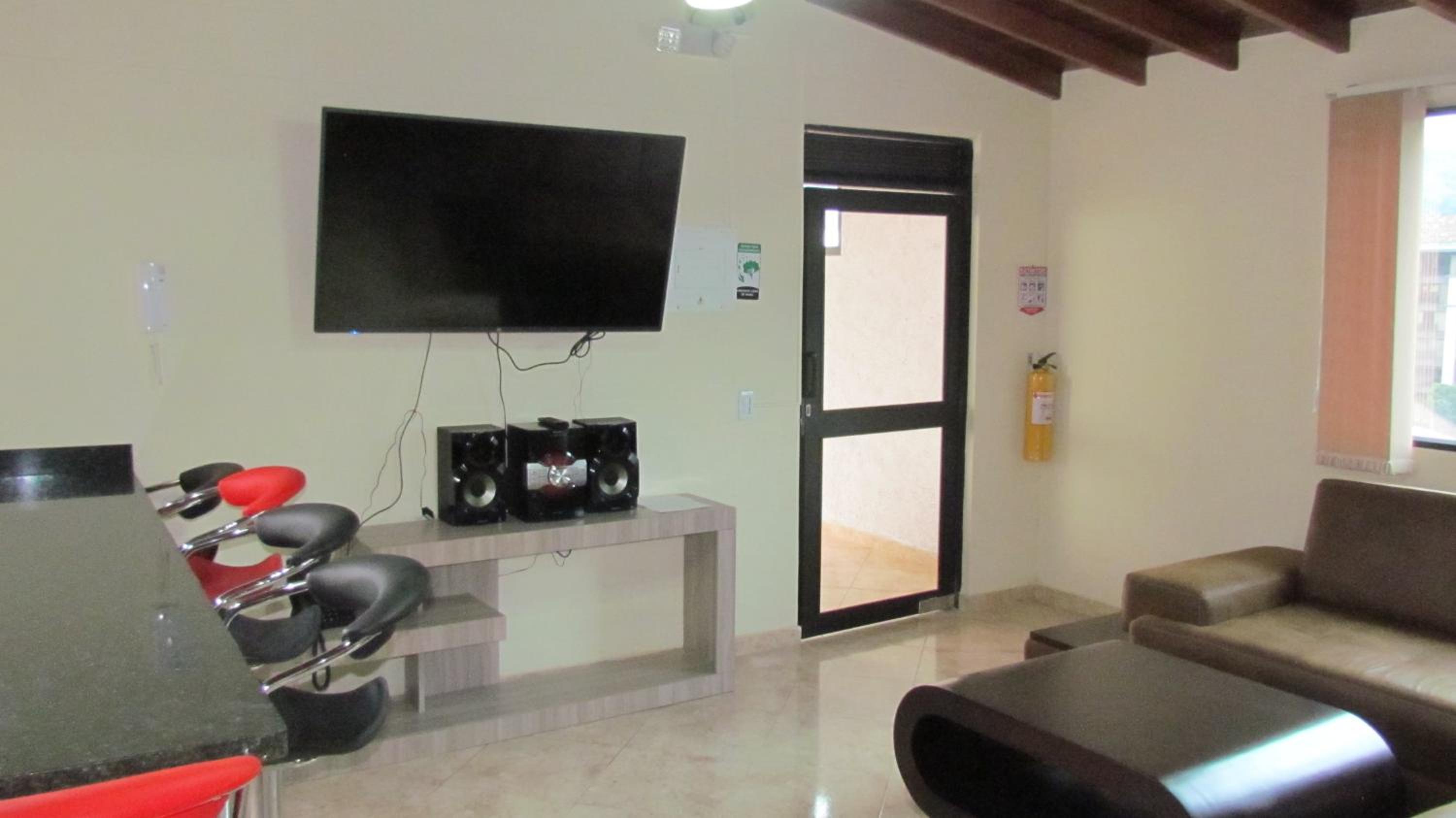 The 9's Apartahotel