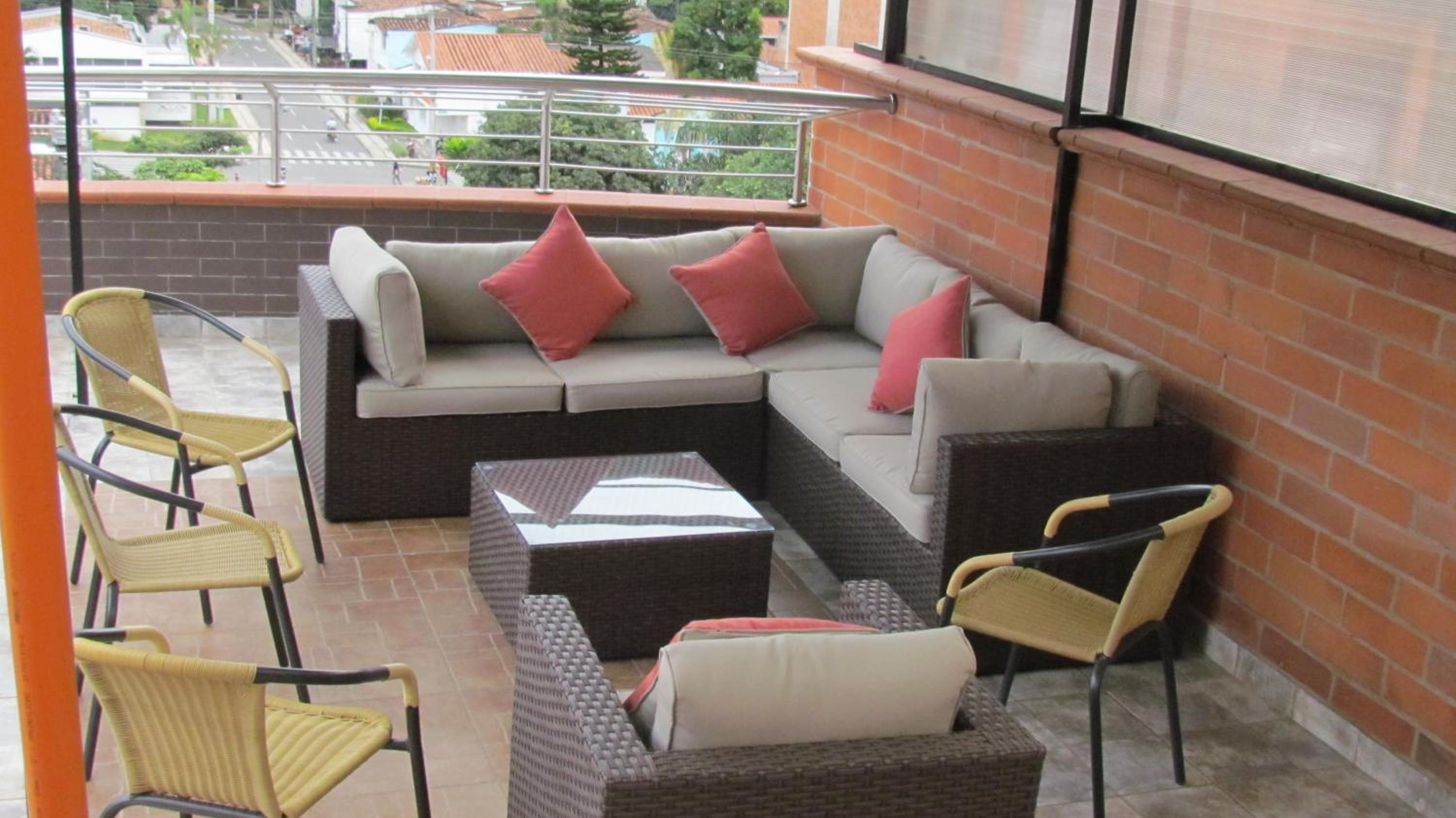 The 9's Apartahotel