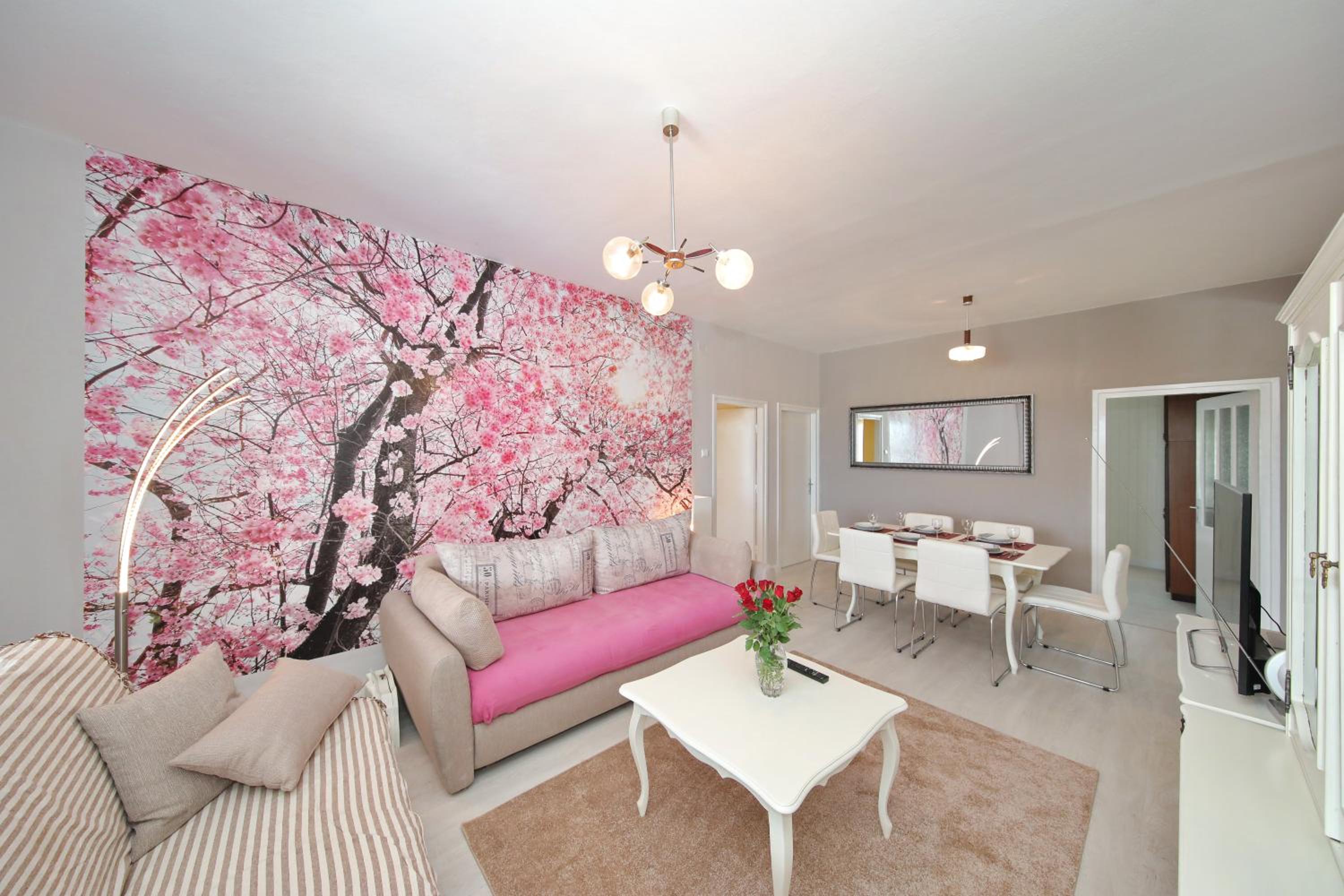 HACIENDA MIA with private pool,BBQ,parking view 5
