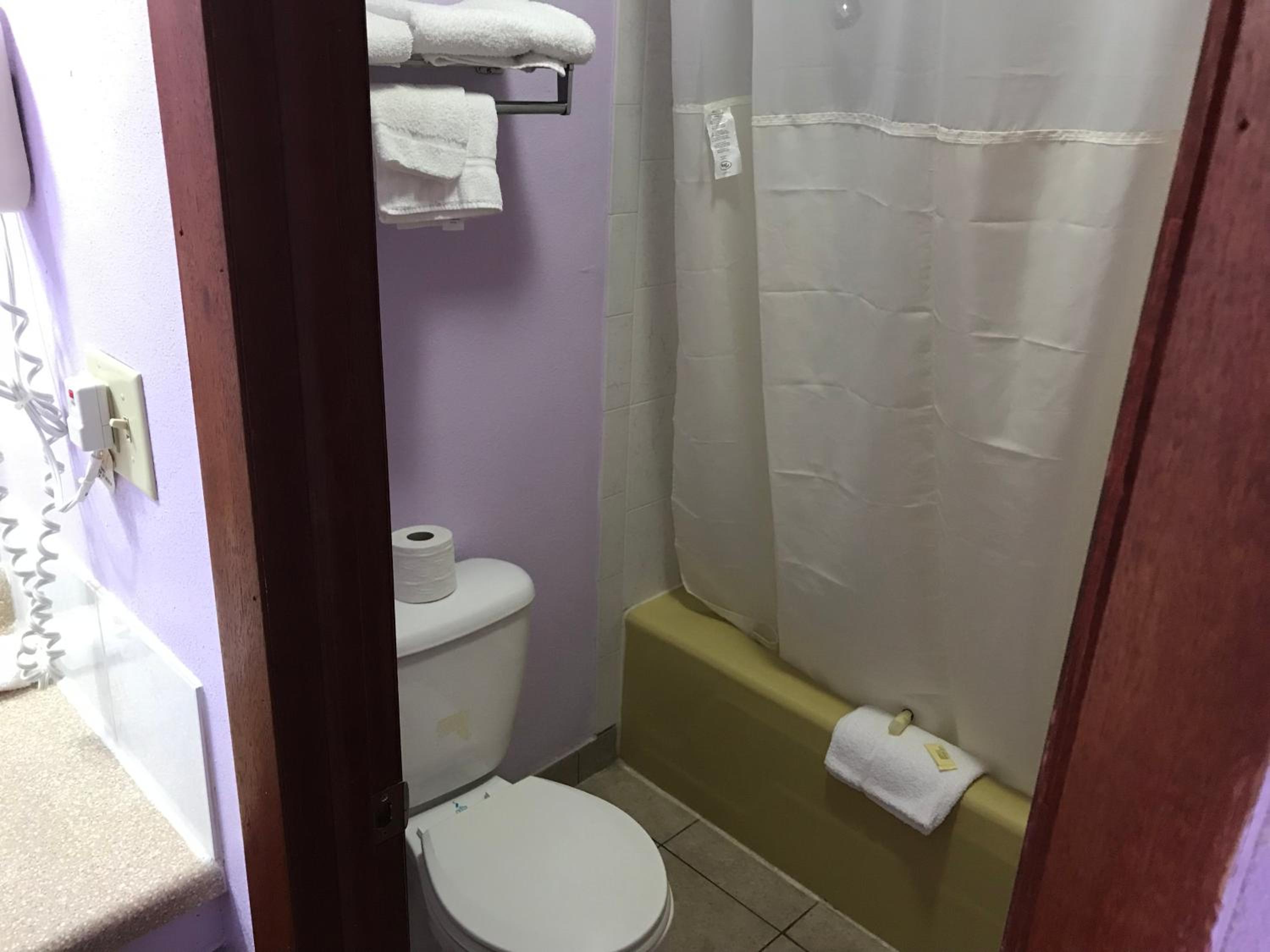 Spring Valley Inn