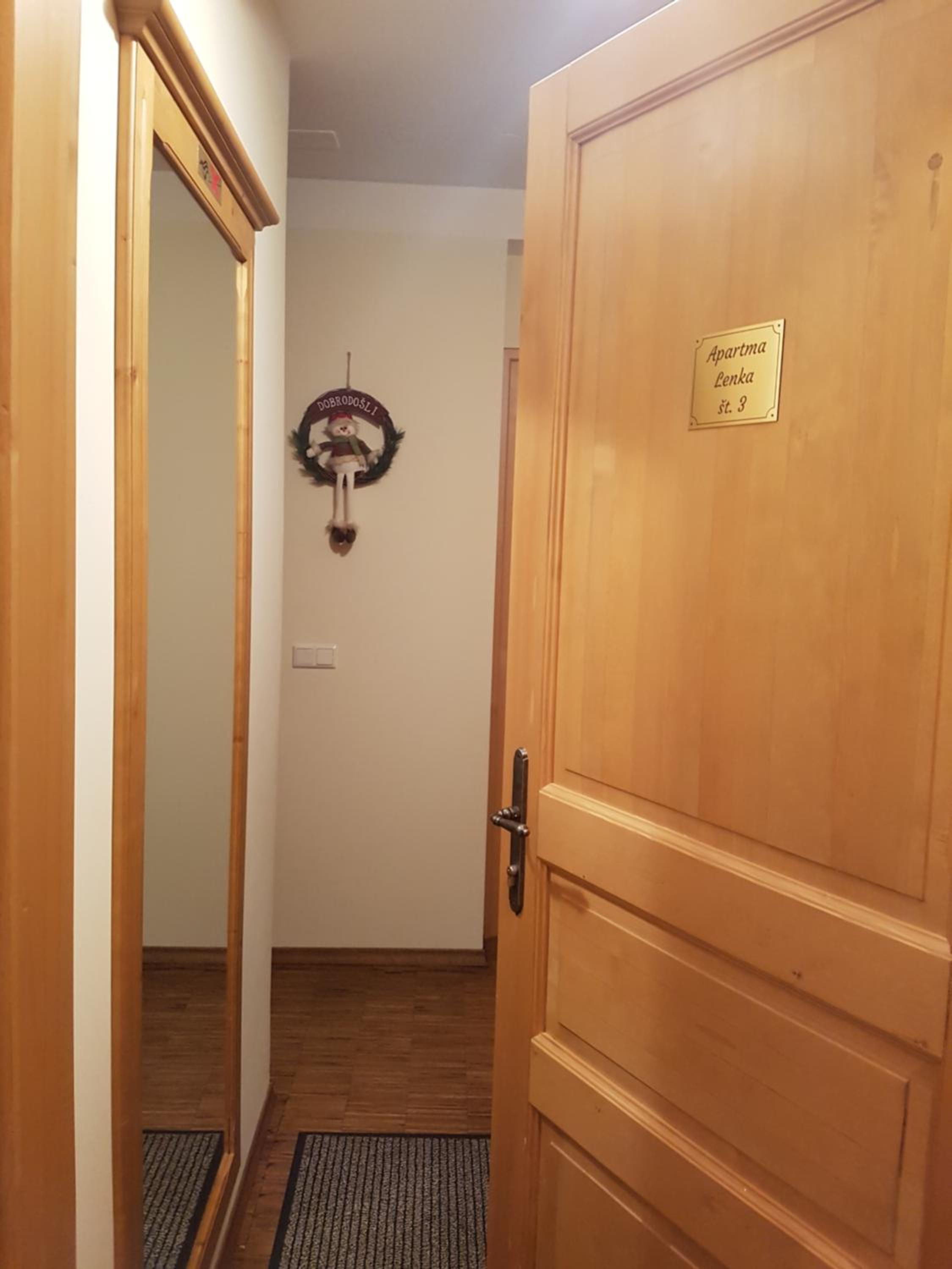 Photo 37