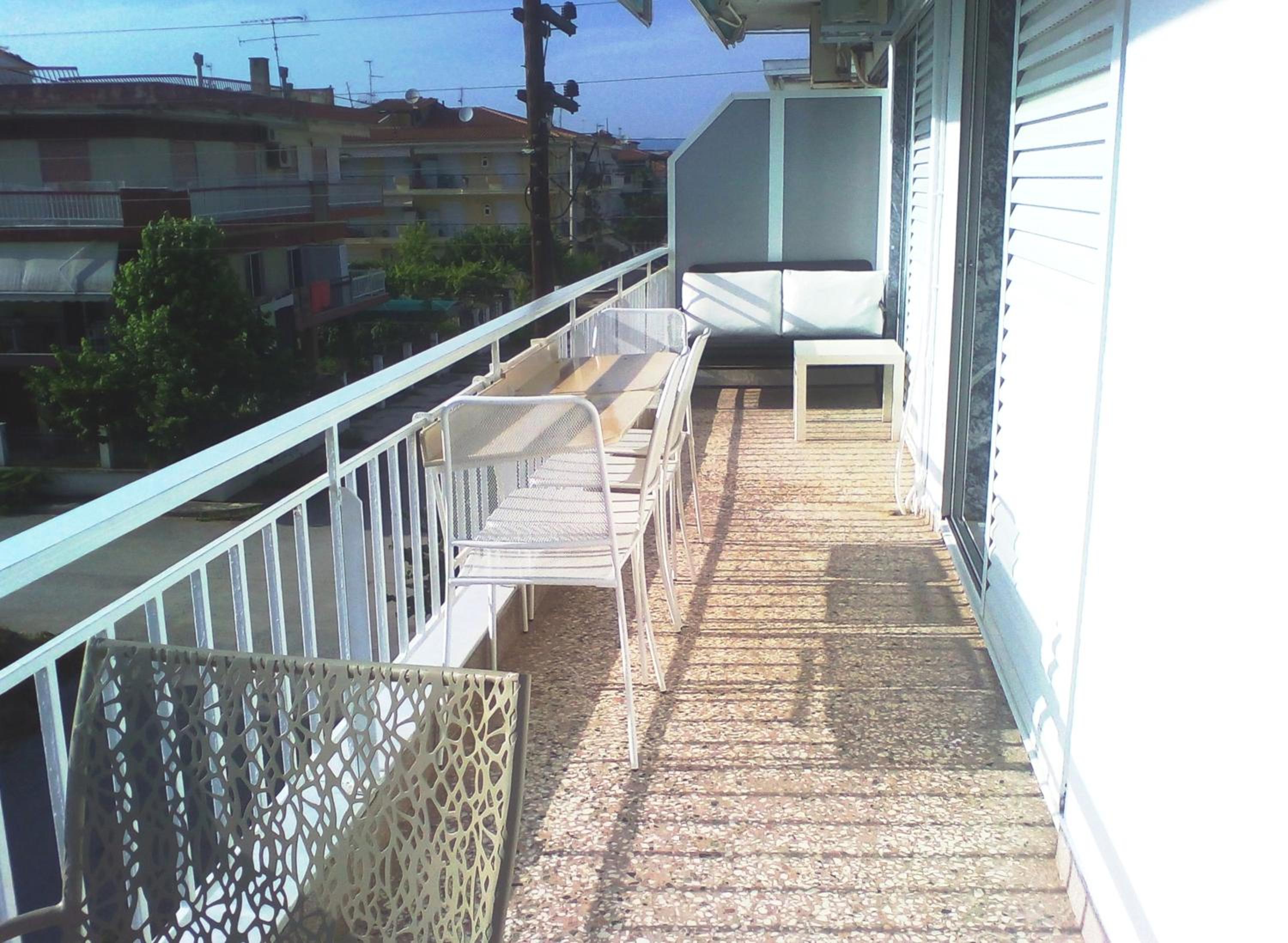 Photo 32