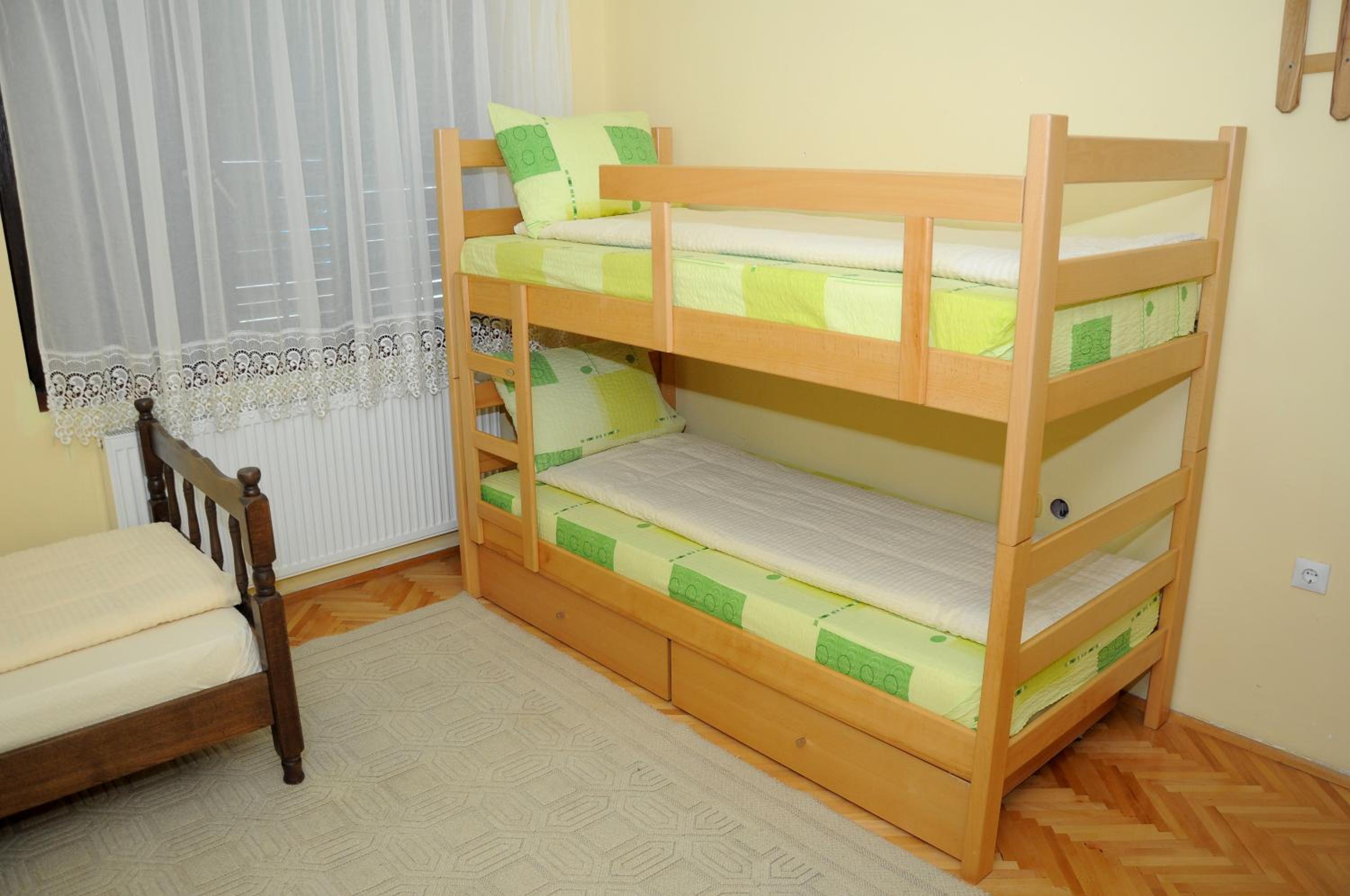 Photo 38