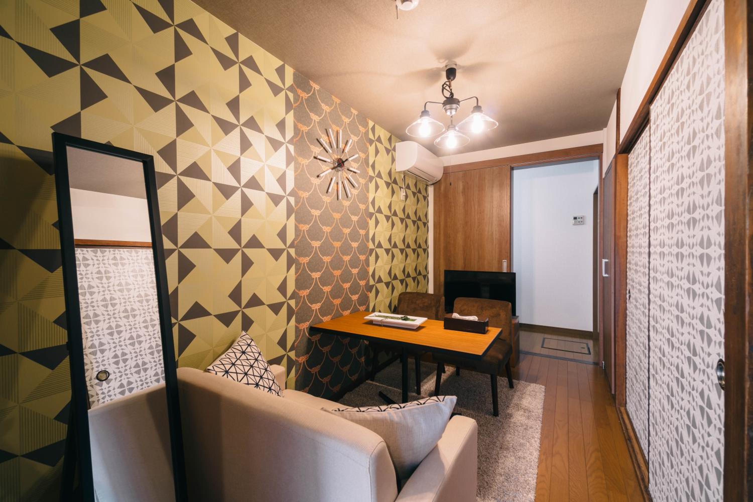 IKIDANE HOUSE Osaka Kyobashi