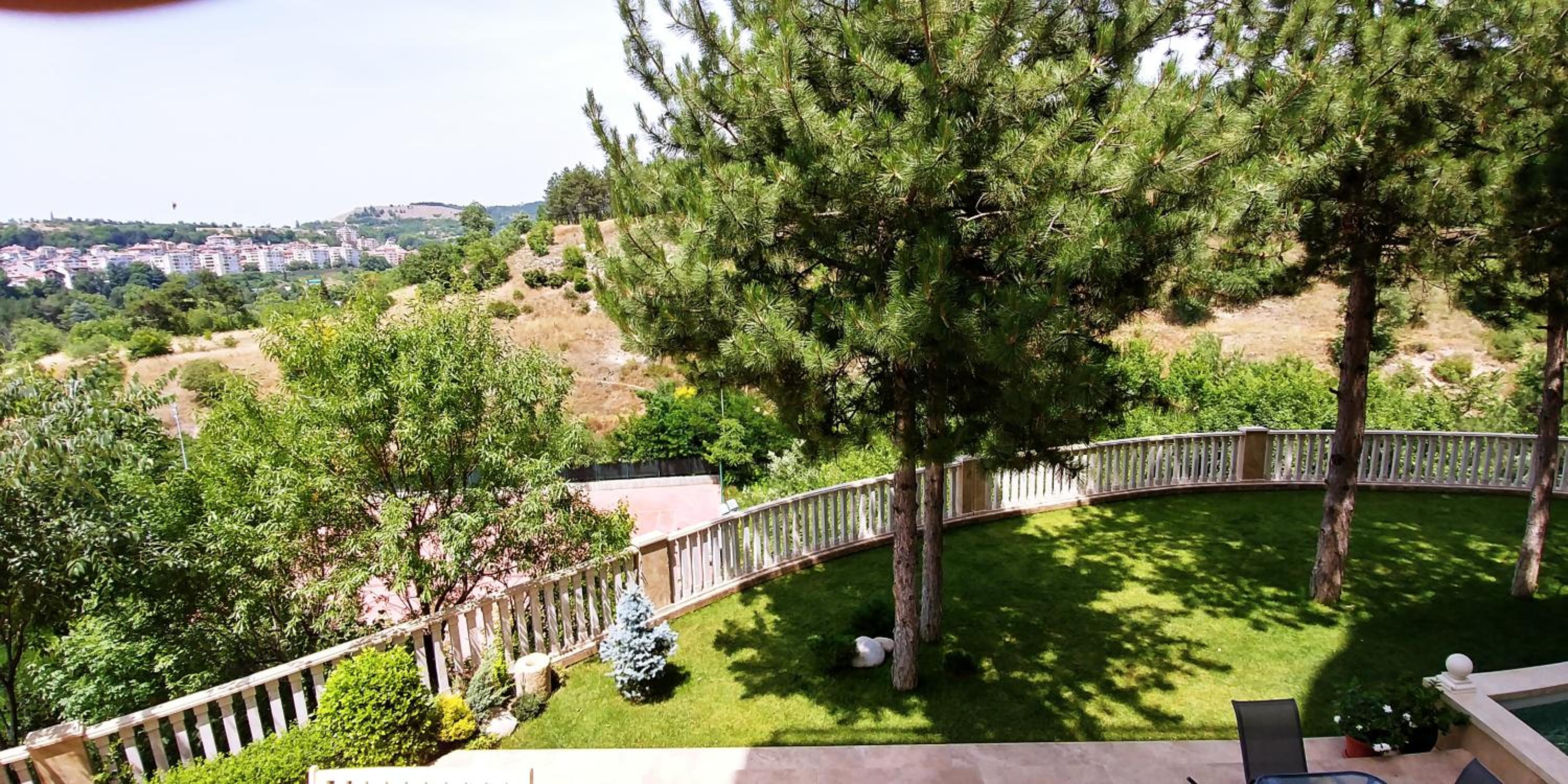Garden Guest House